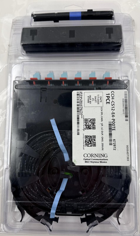 CORNING CCH-CS12-E4-P00TE 672972 LC DUPLEX OM3 12F PIGTAIL SPLICE CASSETTE
