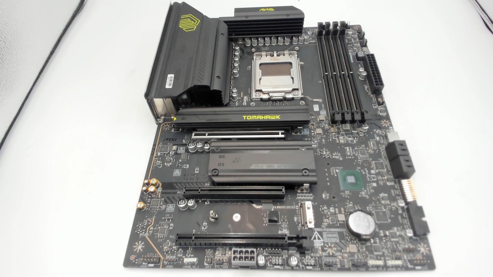 MSI MAG X870 Tomahawk WiFi Gaming Motherboard *FOR PARTS* PC1722214