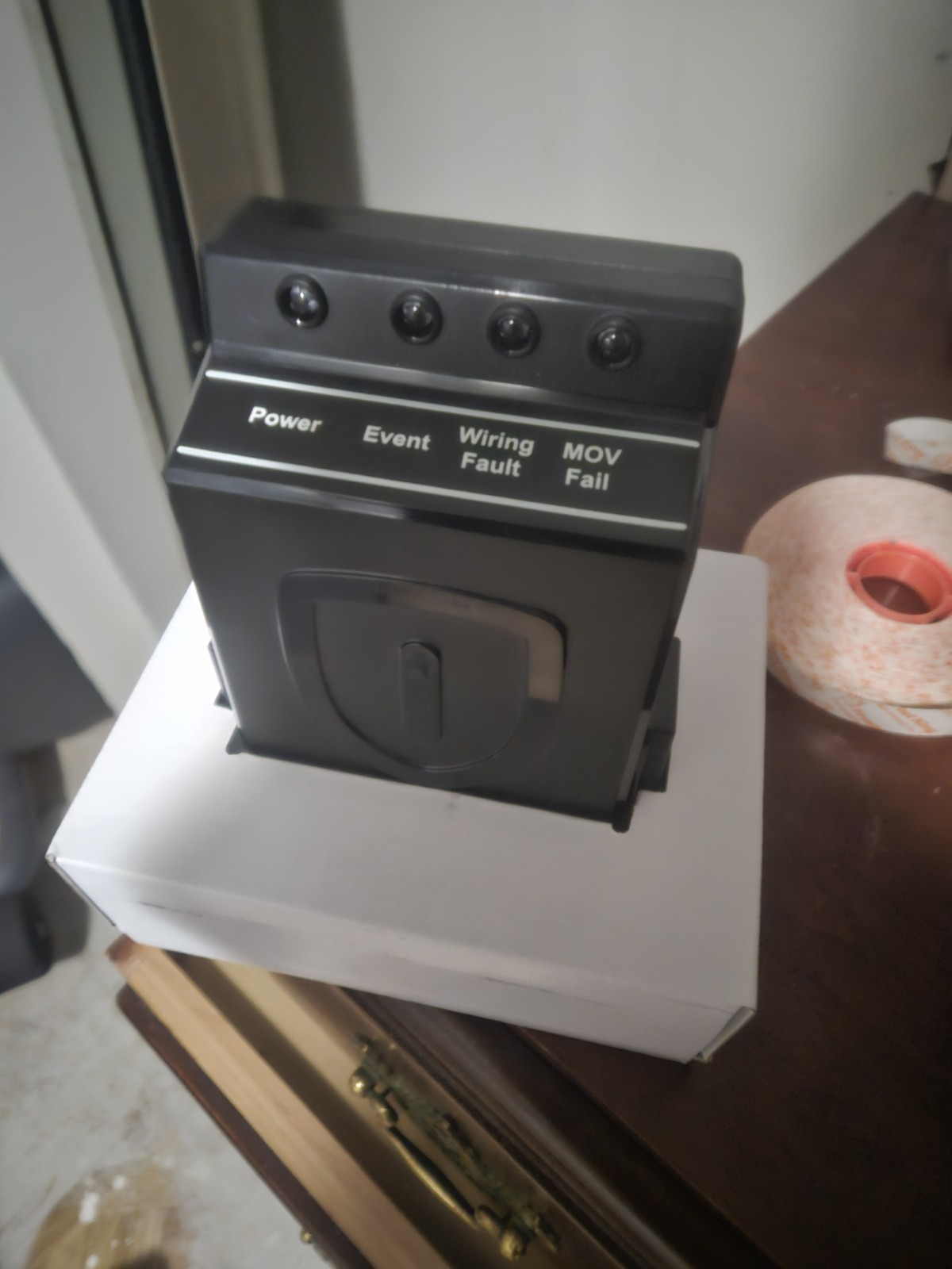Innovolt CoreProtect W500-15-120 15 Amp 120 Volt Power Protection Appliance