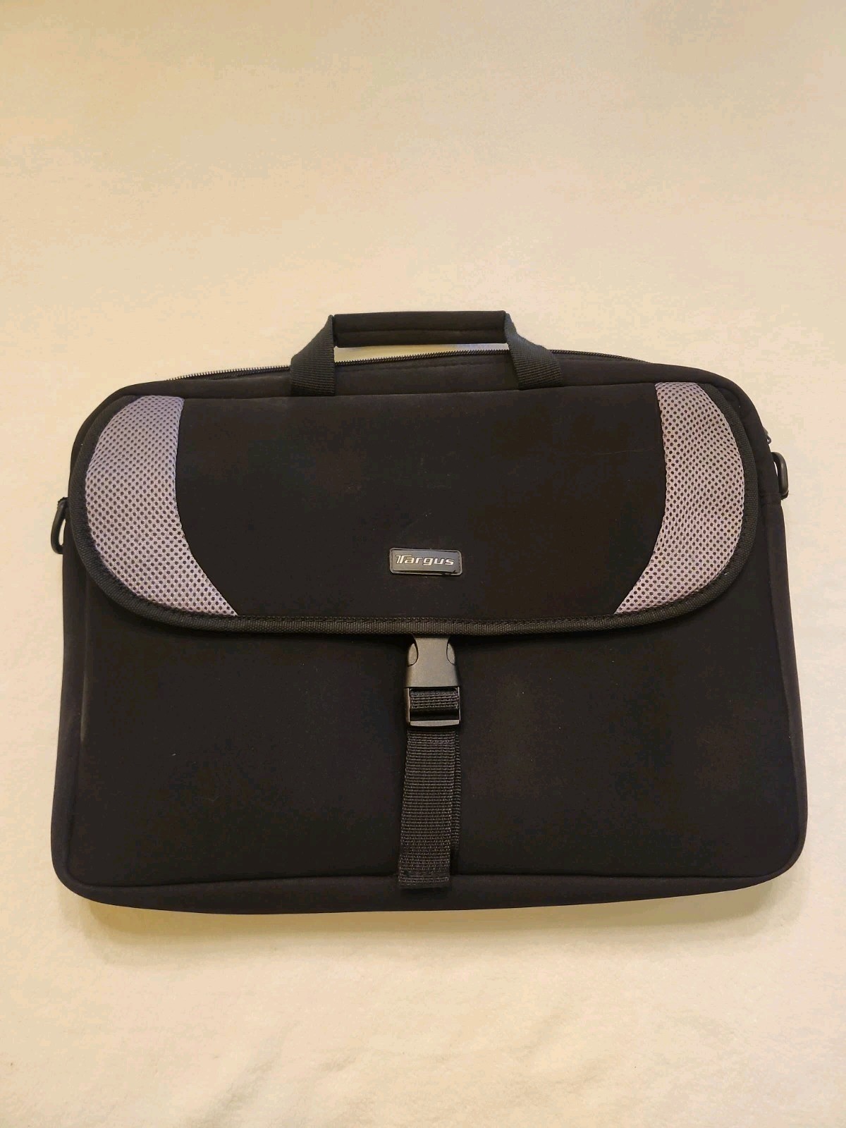 TARGUS CVR200
