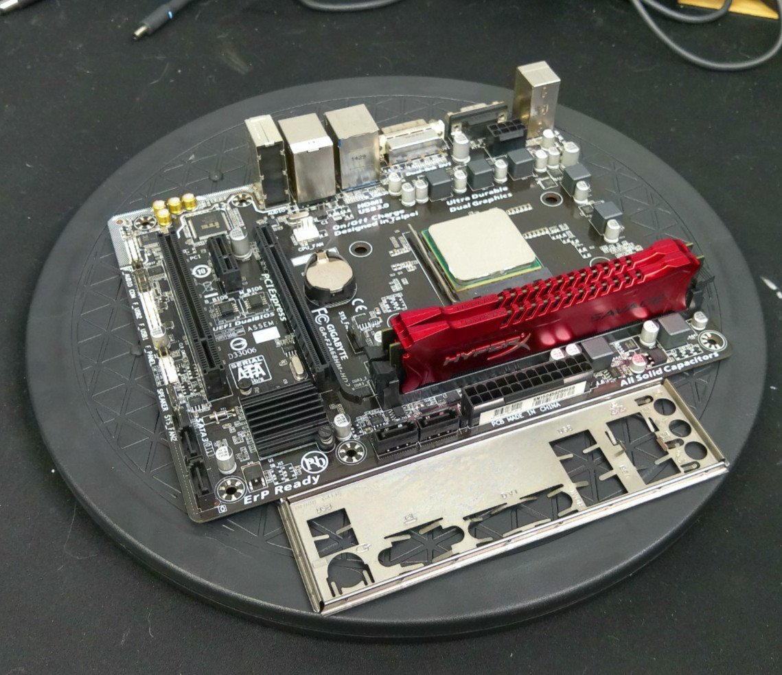 Gigabyte GA-F2A68HM-HD2 Motherboard W/ 8GB RAM, I/O Shield & AMD AD765KXBI44JA