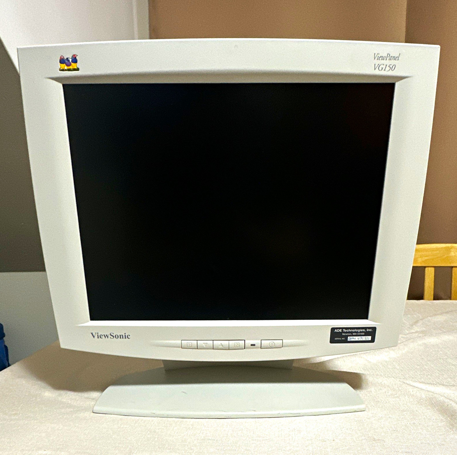 ViewSonic VG150 15" LCD Monitor VGA ViewPanel VLCDS21457-1 Beige