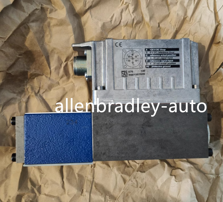 1PCS 4WRPEH 6 C3 B24L-2X/G24K0/F1M 0811404633 Servo Valve New 0811404633
