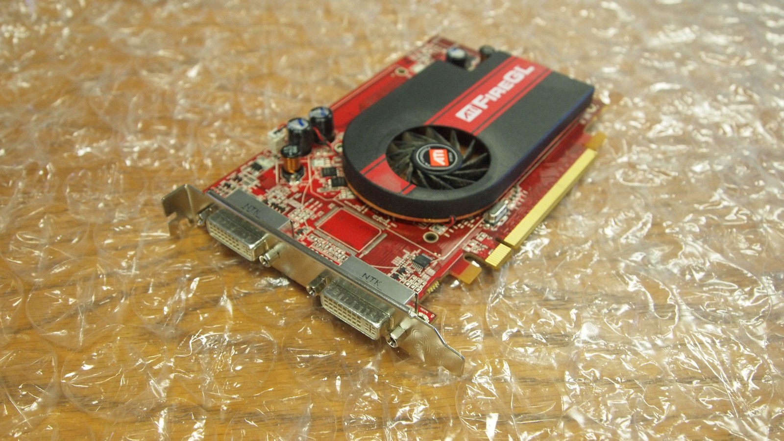 HP ATi FireGL V3300 128MB PCI-E 413106-001 412831 Video Card Board