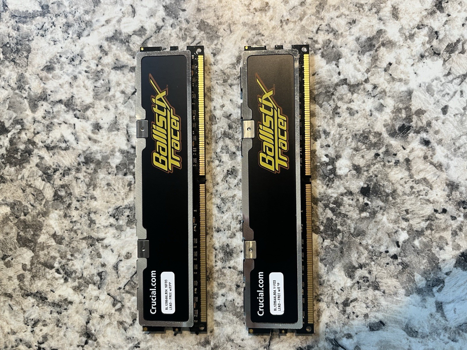 Very Rare Crucial Ballistix Tracer RGB DDR2 800 2GB RAM