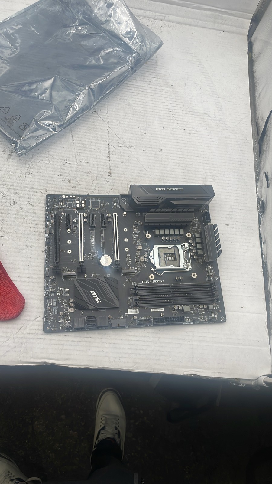 MSI Z270 SLI LGA 1151 Intel Z270 DDR4 ATX Gaming Motherboard MS-7A59