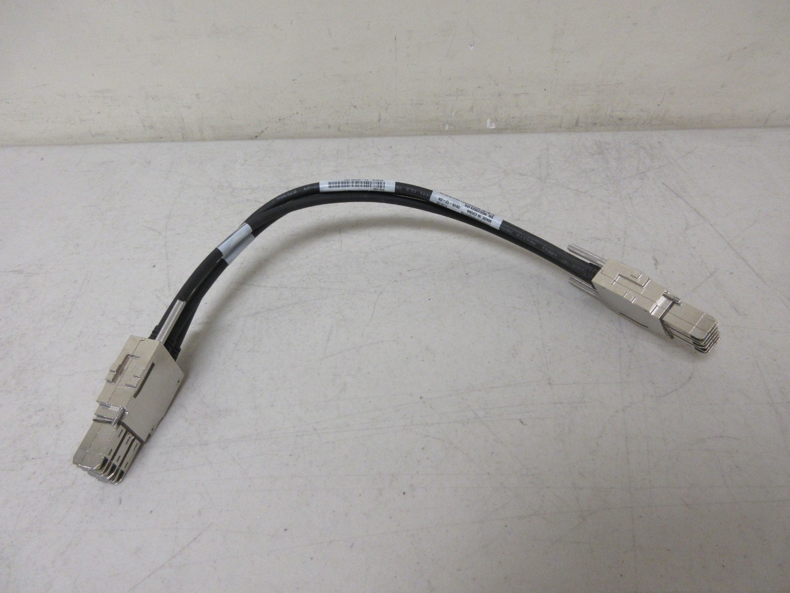 Cisco STACK-T1-50CM Stackwise Cable 800-40403-01 for 3850 Series