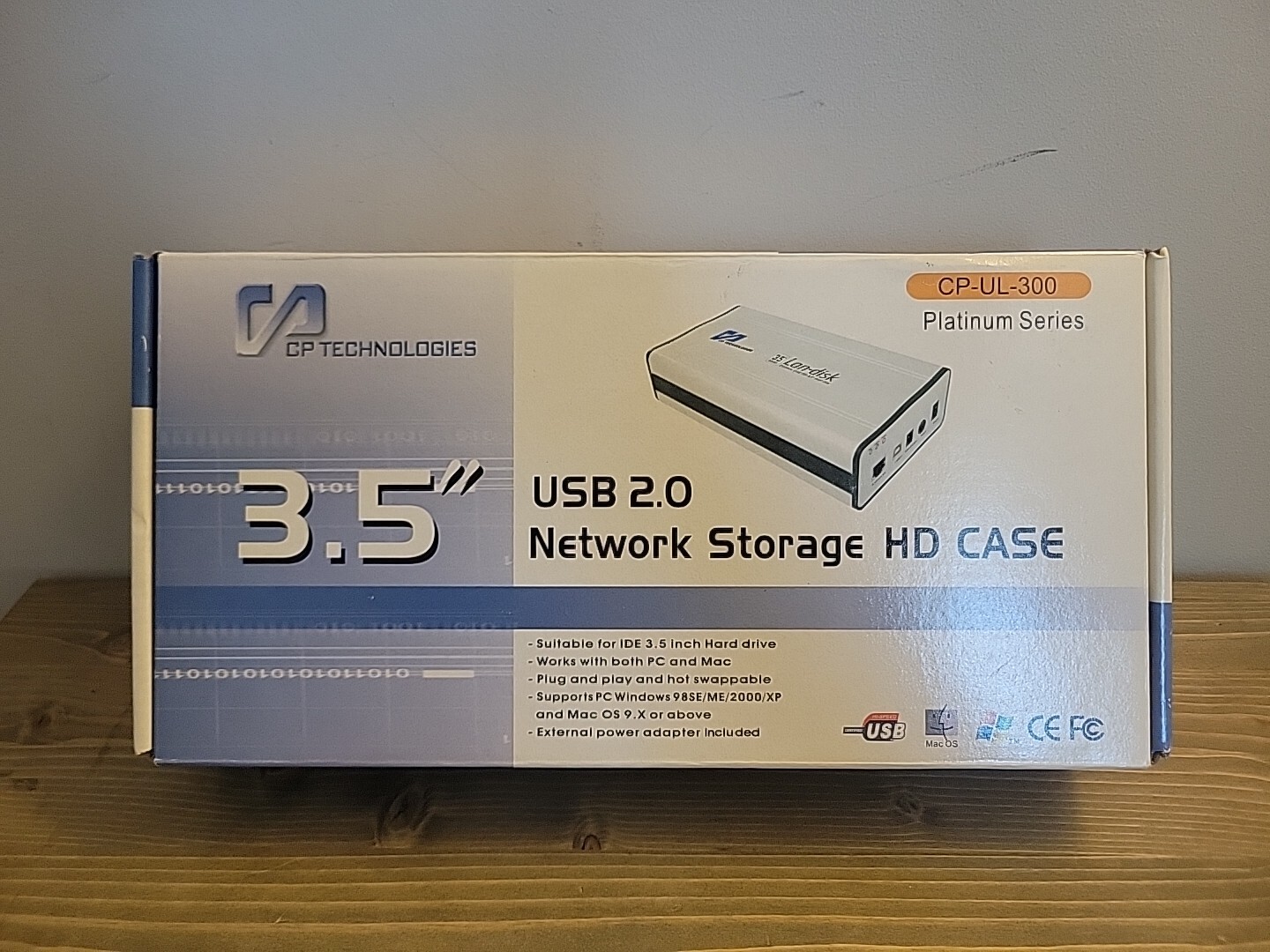 CP Technologies CP-22H-3H USB 2.0 External Storage Subsystem 3.5" 
