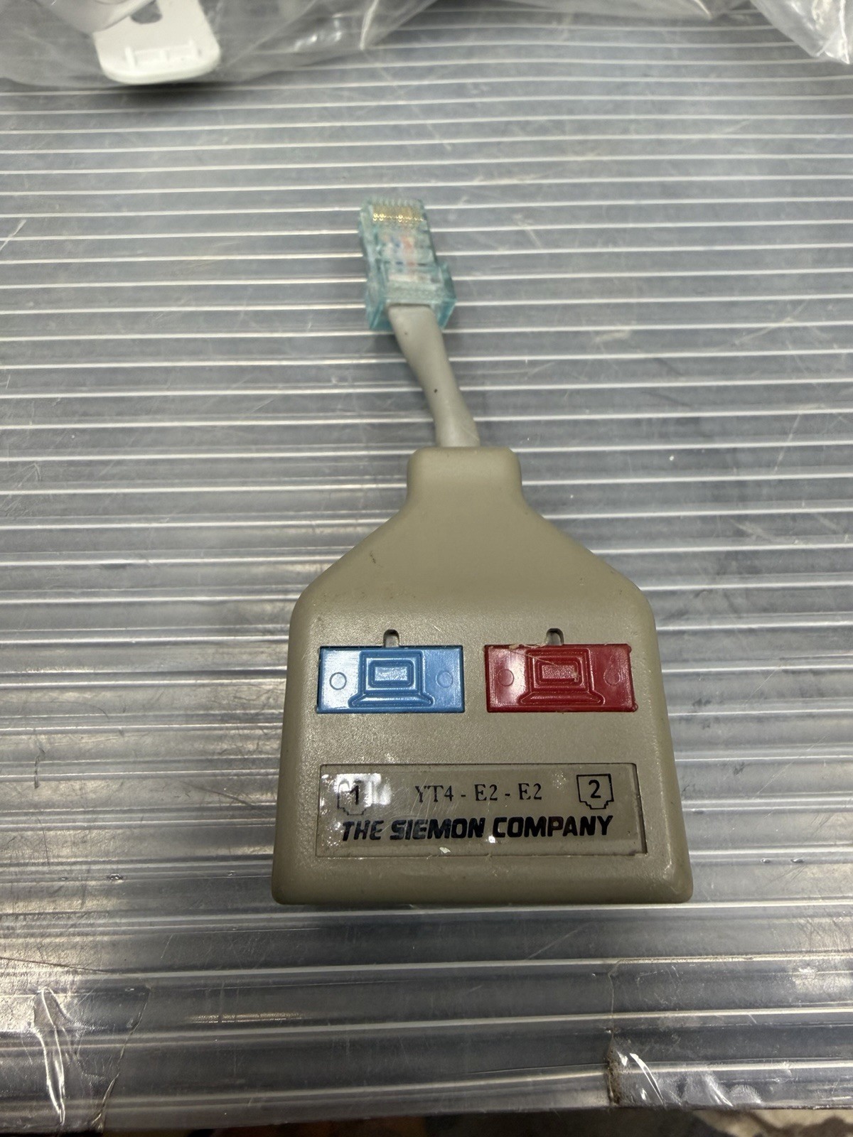 Siemon YT4-E2-E2 | Modular Y Adapter, 4-Pair T568A/B 10BASE-T Splitter