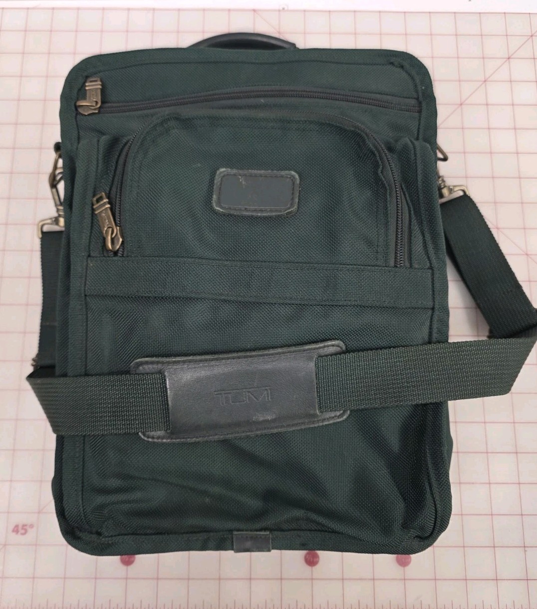 TUMI Made in USA Green Ballistic Messenger  Laptop Computer Tablet Bag Crossbody