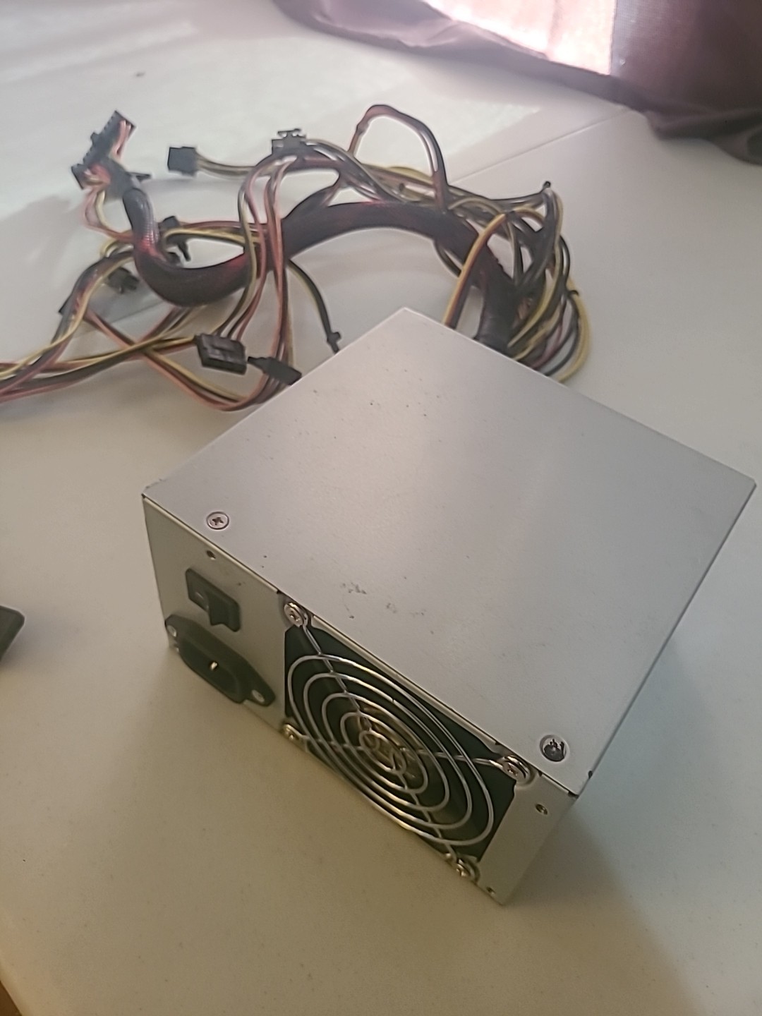 ANTEC EARTHWATTS 500W Model EA-500D Power Supply