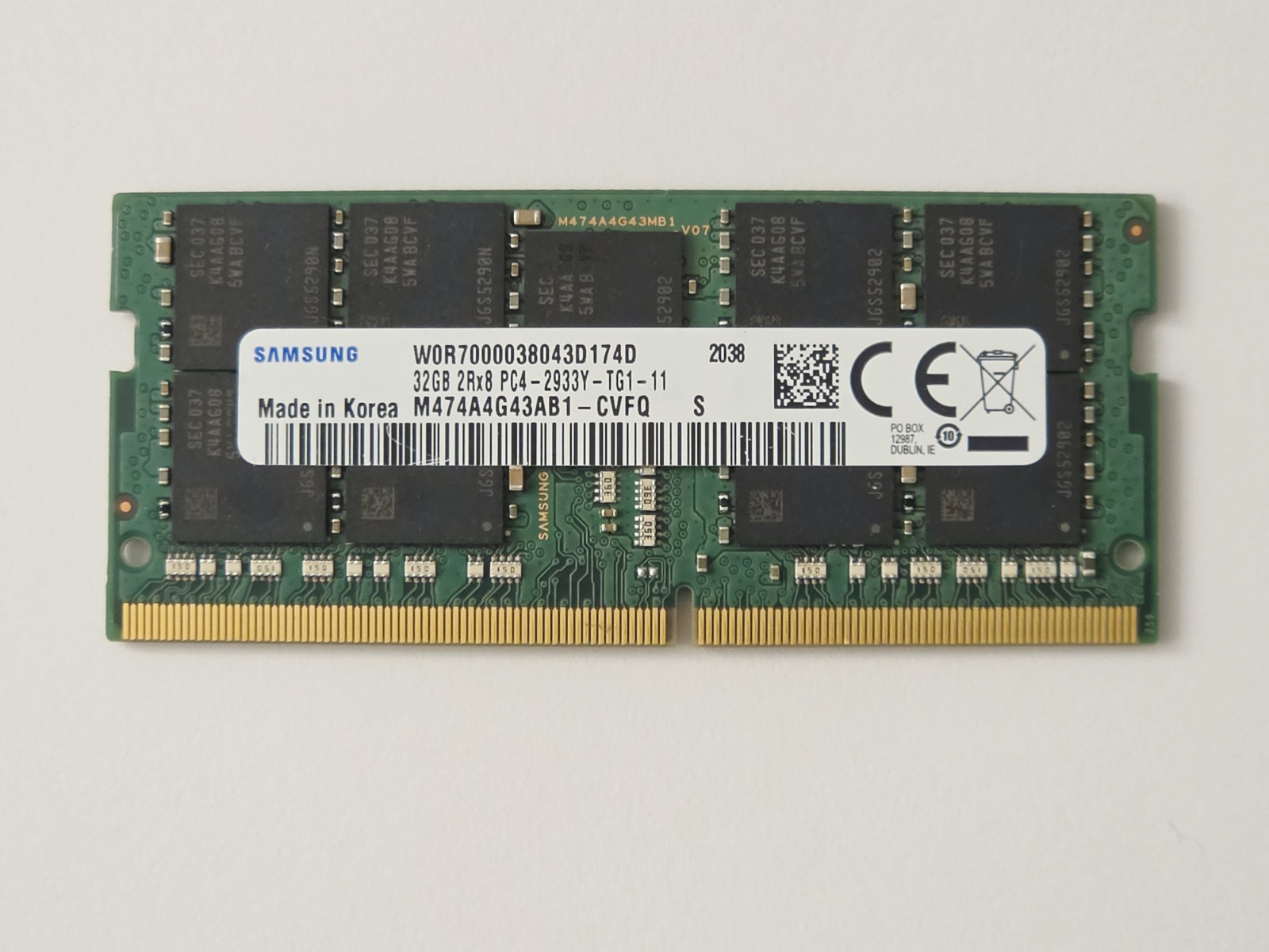 ECC SODIMM Samsung 32GB DDR4 2933 Laptop  RAM PC4-23400 M474A4G43AB1-CVFQ 260pin