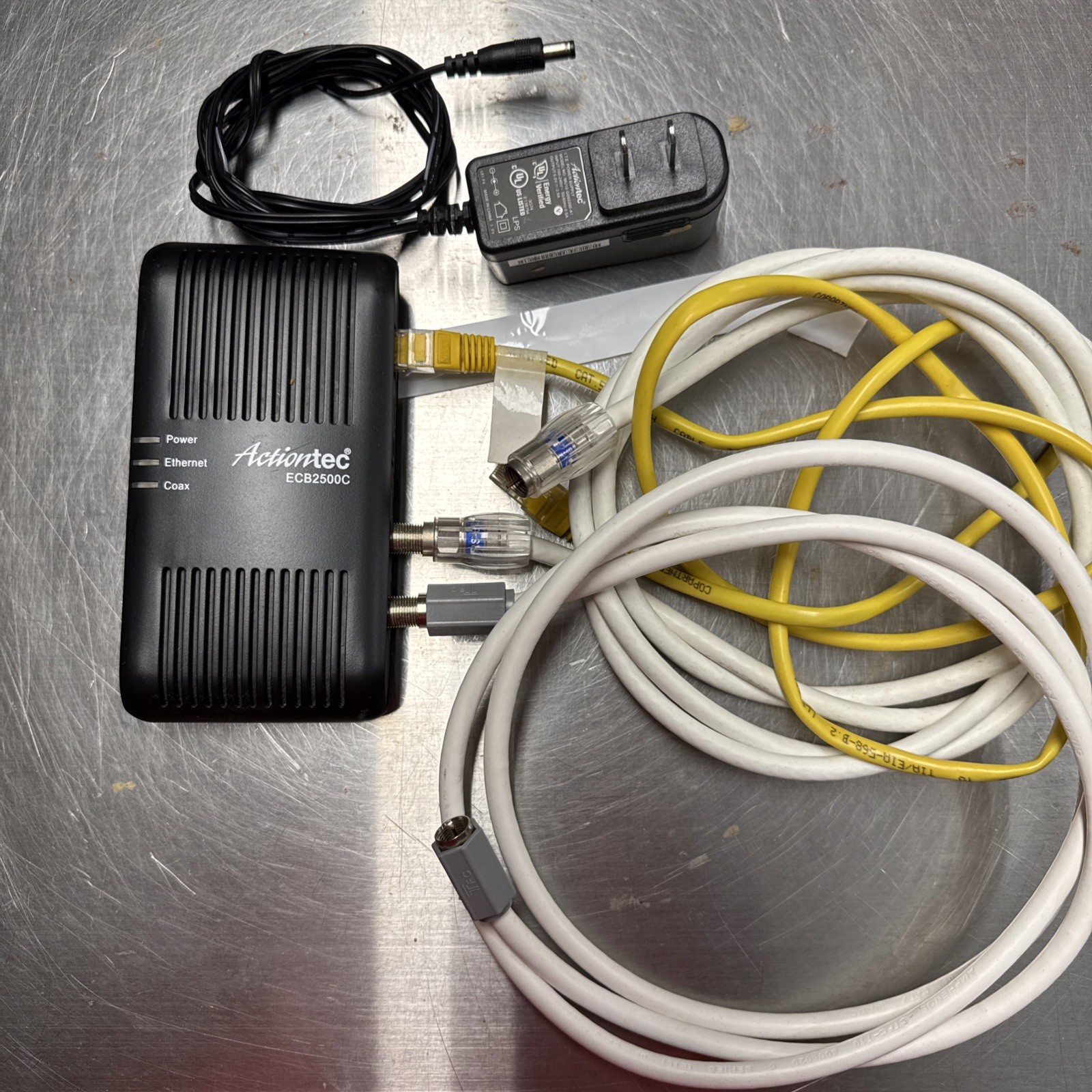 Actiontec ECB2500C MoCA Network Adapter Ethernet Over Coax Power Supply Included