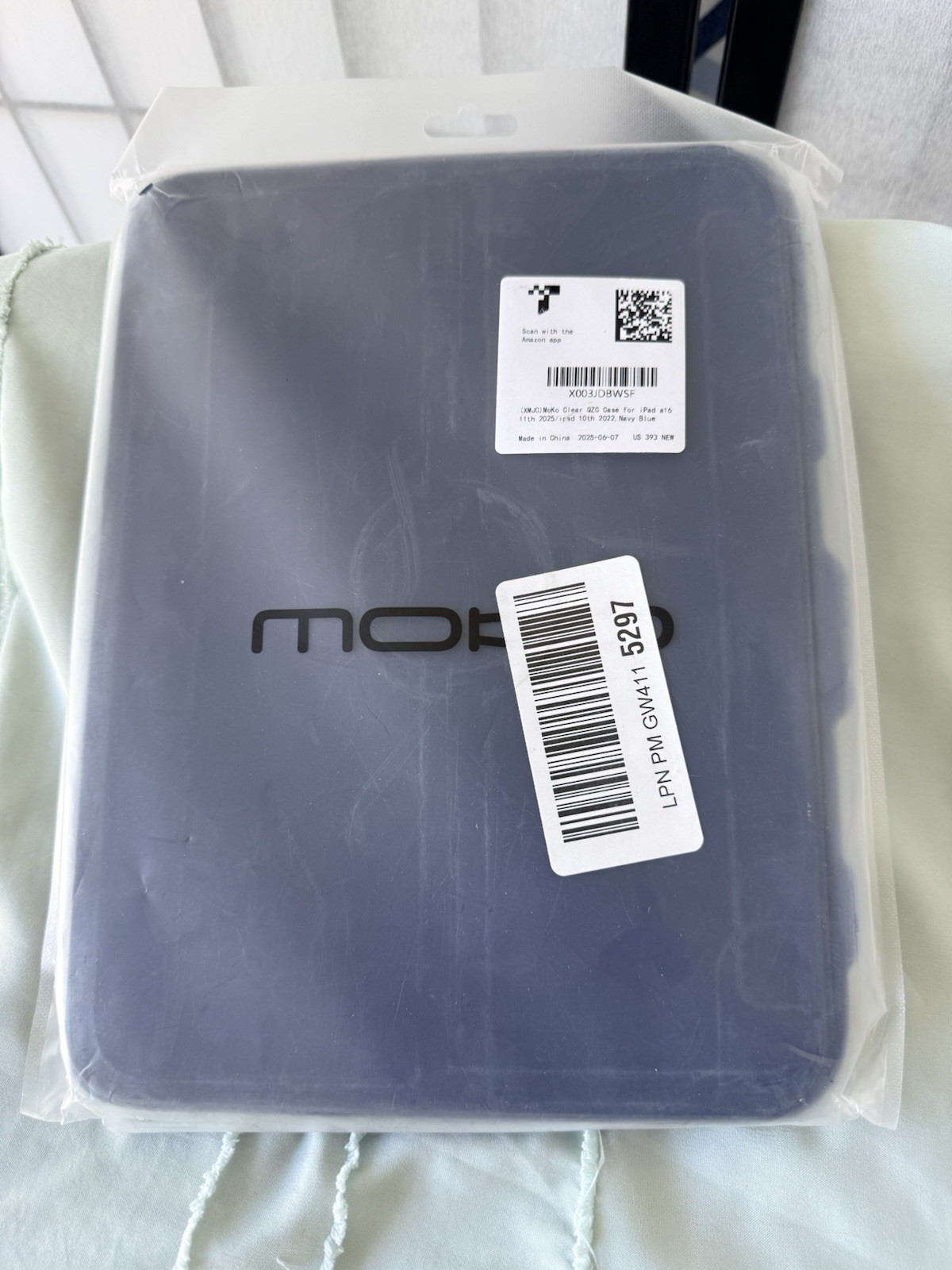 MoKo Folding Folio Smart Case for Apple iPad 5th/6th Gen 9.7 Blue
