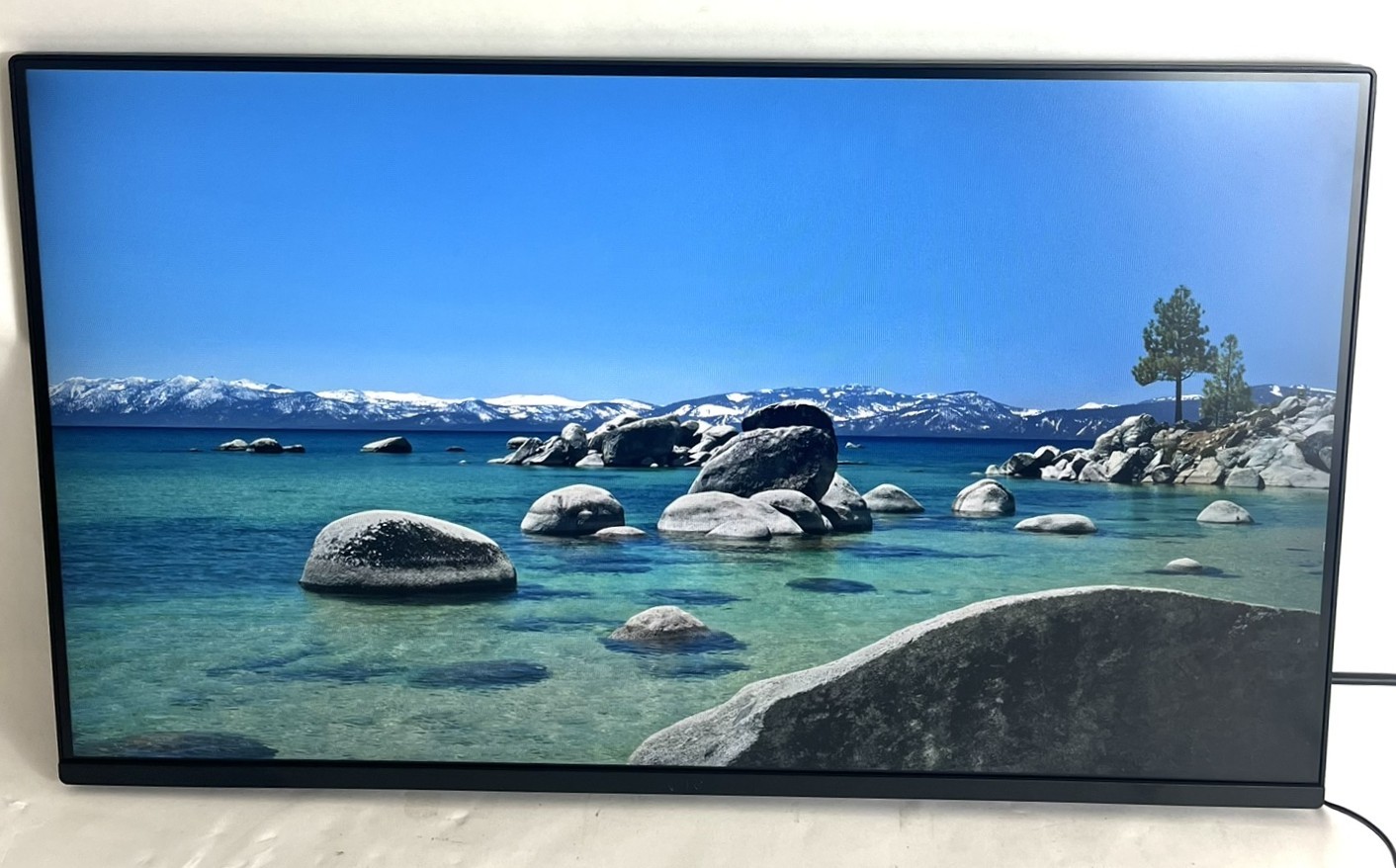 LG 24U411A-B 24in 120Hz IPS Borderless FHD Monitor HDMI