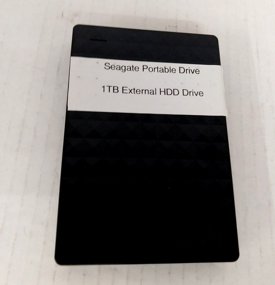 Seagate Expansion 1TB Portable External Hard Drive USB 3.0 1TEAP5-500 (D15-B1)