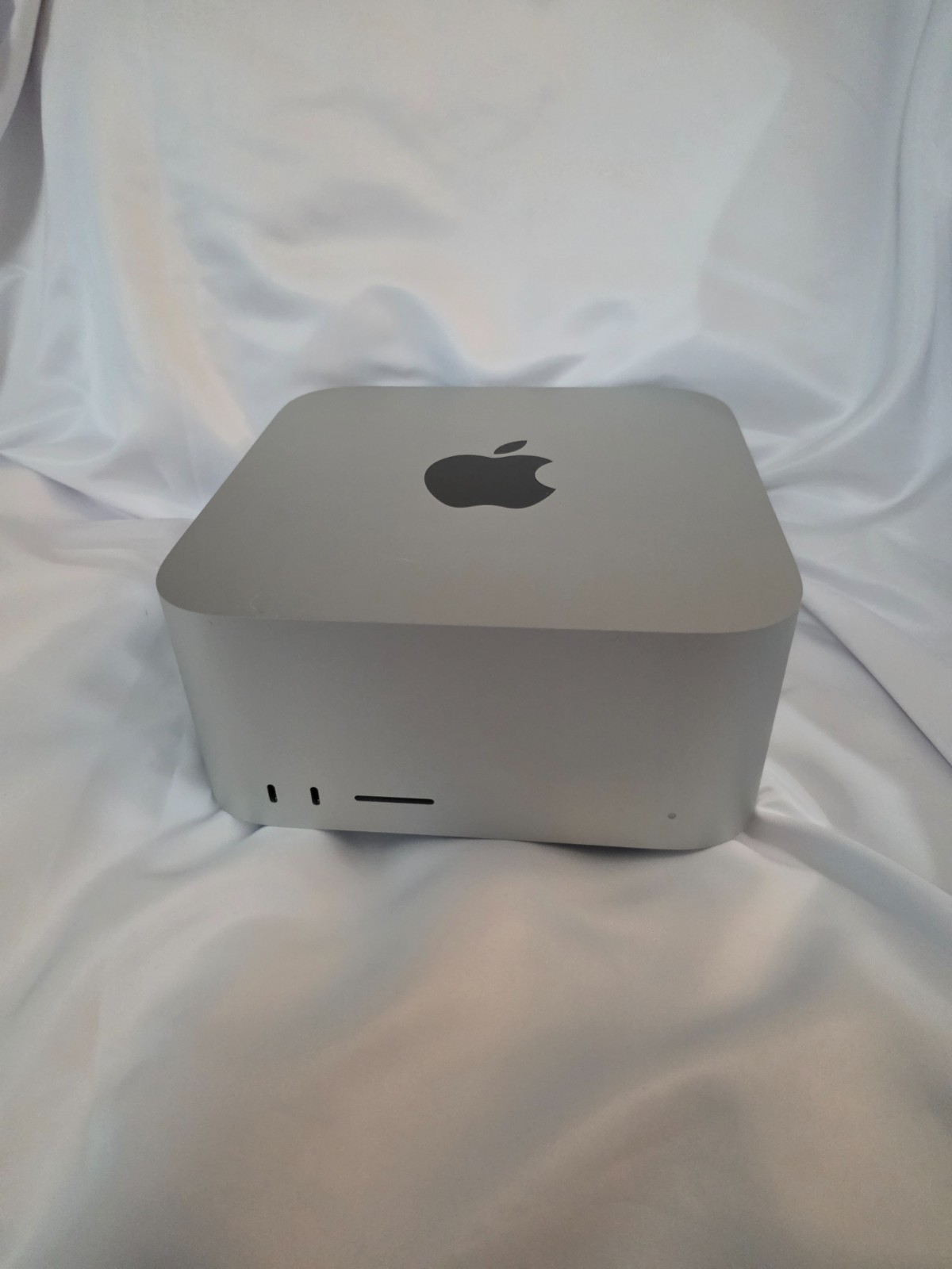 Apple Mac Studio M2 Max 64GB 1TB SSD USED