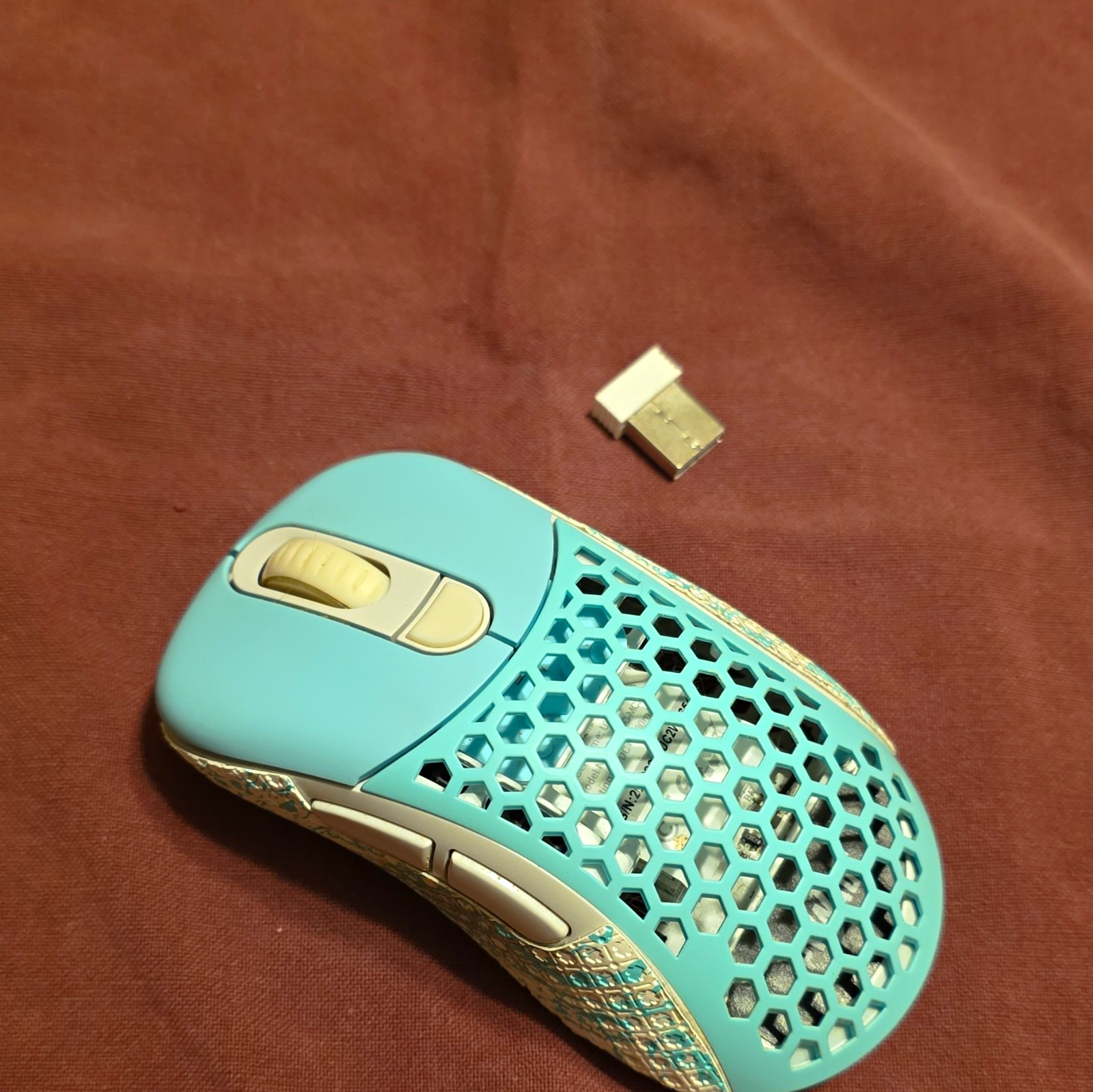 Pwnage Ultra Custom Wireless Gaming Mouse Teal/White