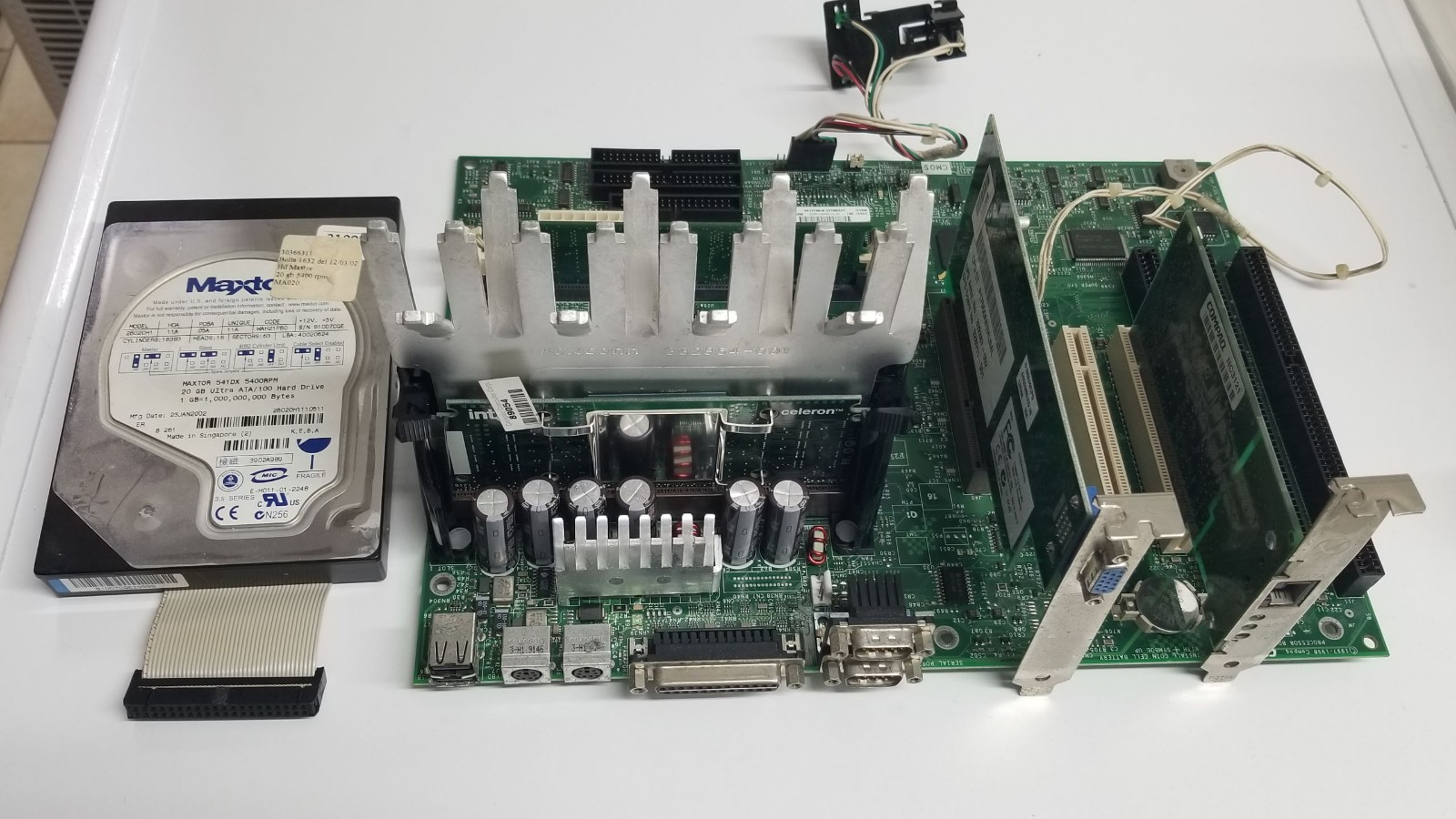 Compaq Deskpro EP/SB Series Slot 1 SDRAM ISA AGP Intel 440BX Motherboard