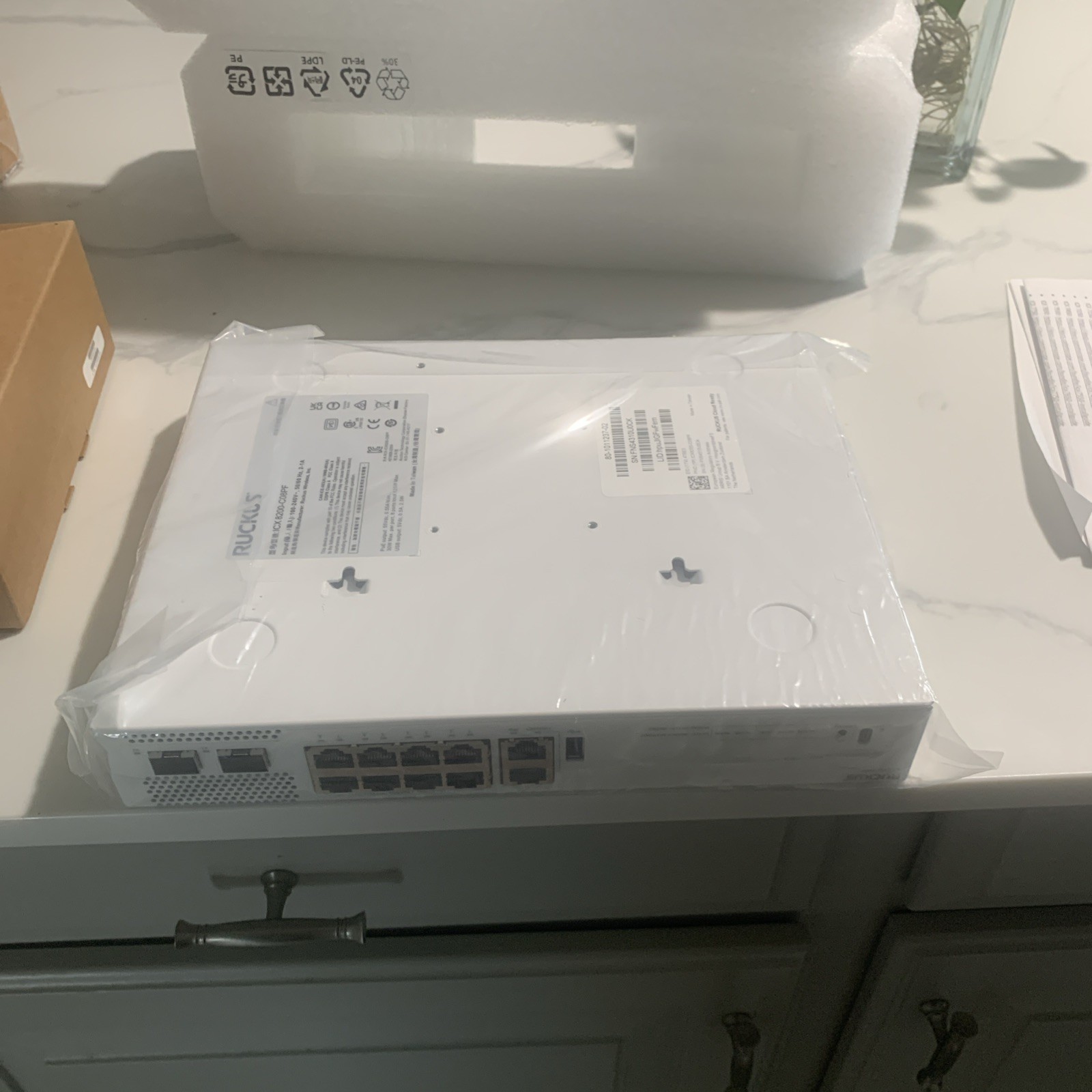 Ruckus ICX8200-C08PF 8-Port PoE+ Switch 10Gb SFP+ L3-BRAND NEW
