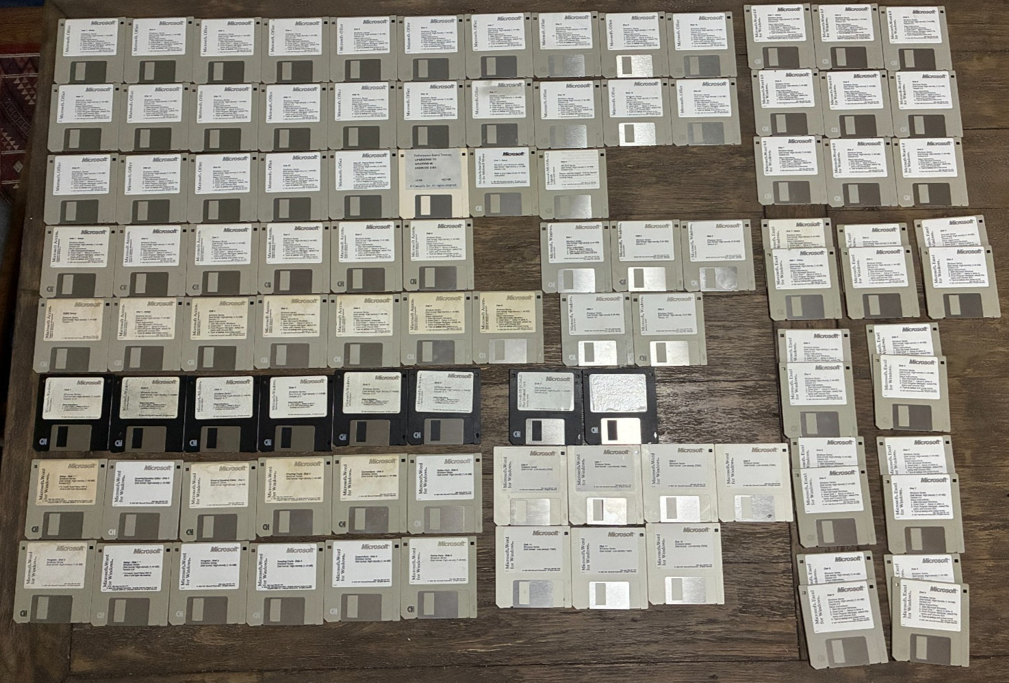 LOT of 100 Microsoft 3.5 Disk Window Office Word Excel Access DOS 1990s Software