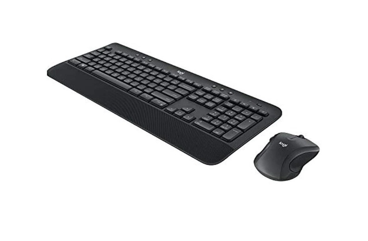 Logitech MK545 Wireless Keyboard and Mouse Combo