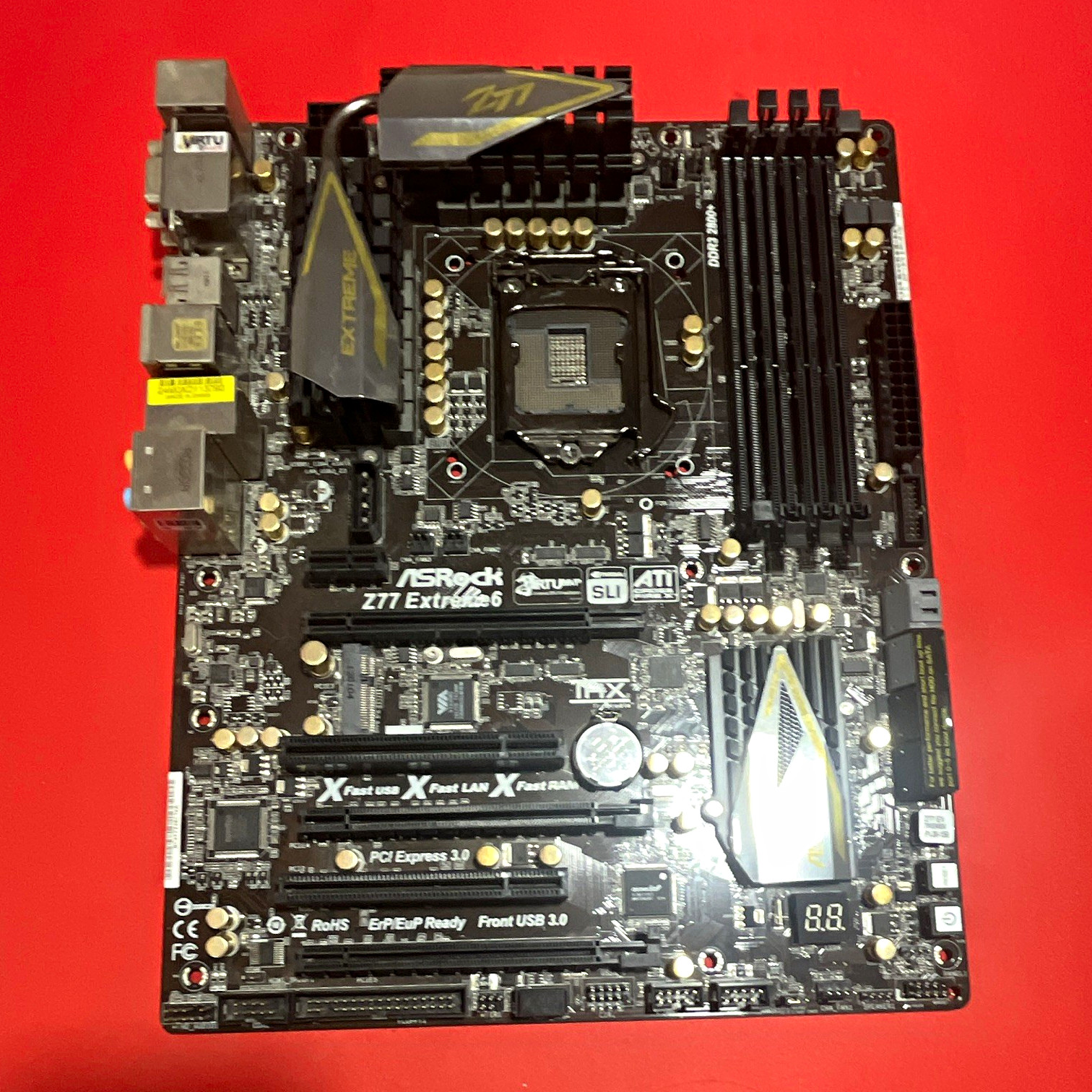 ASRock Z77 Extreme6 ATX Intel LGA1155 DDR3 4-DIMM Gaming Motherboard