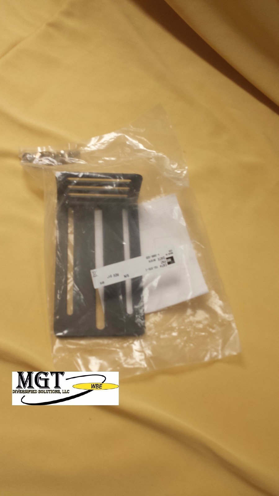 ADC/COMMSCOPE / FIBERGUIDE / FGS-BTBS-C / L BRACKET SUPPORT / NEW