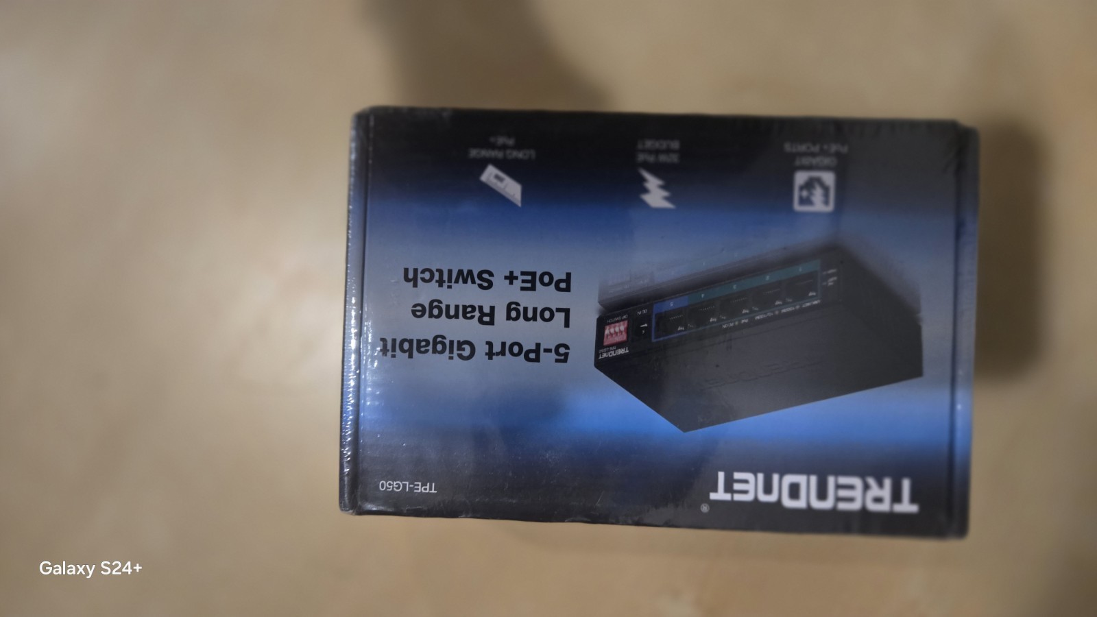 TRENDnet 8-Port Gigabit PoE+ Long Range Switch - TEG-L650A