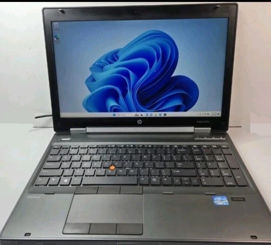 HP EliteBook 8570w I7 3.7GHz 32GB RAM, 512GB SSD + 2TB HDD 1080p Win 7 10 11 Pro