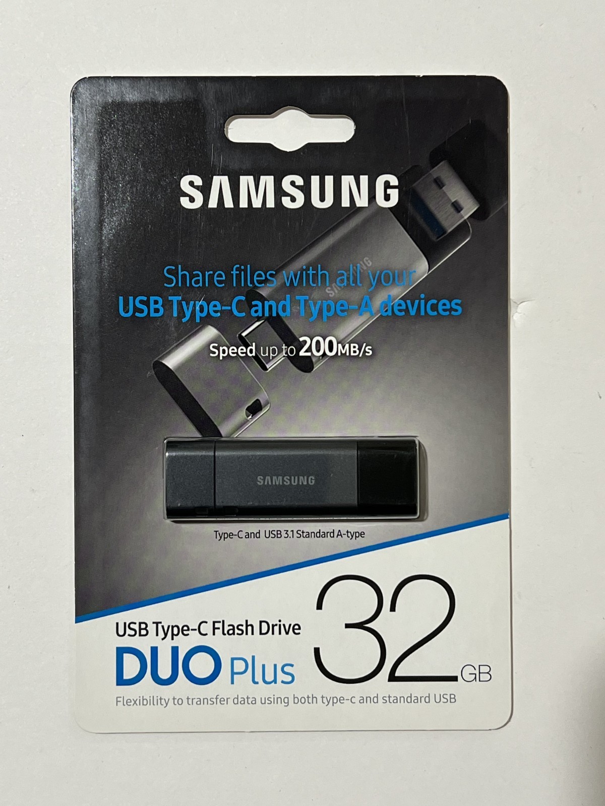 New Samsung DUO Plus 32GB USB 3.1 USB-C Flash Drive Gray MUF-32DB/AM