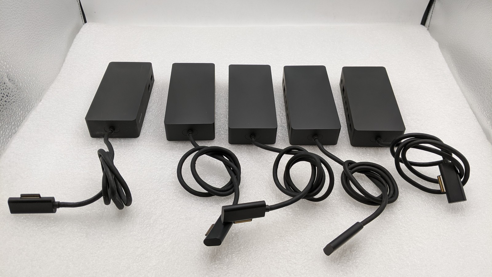 LOT OF 5 X Microsoft 1661 Surface Pro Dock Station ~ NO AC FREE S/H