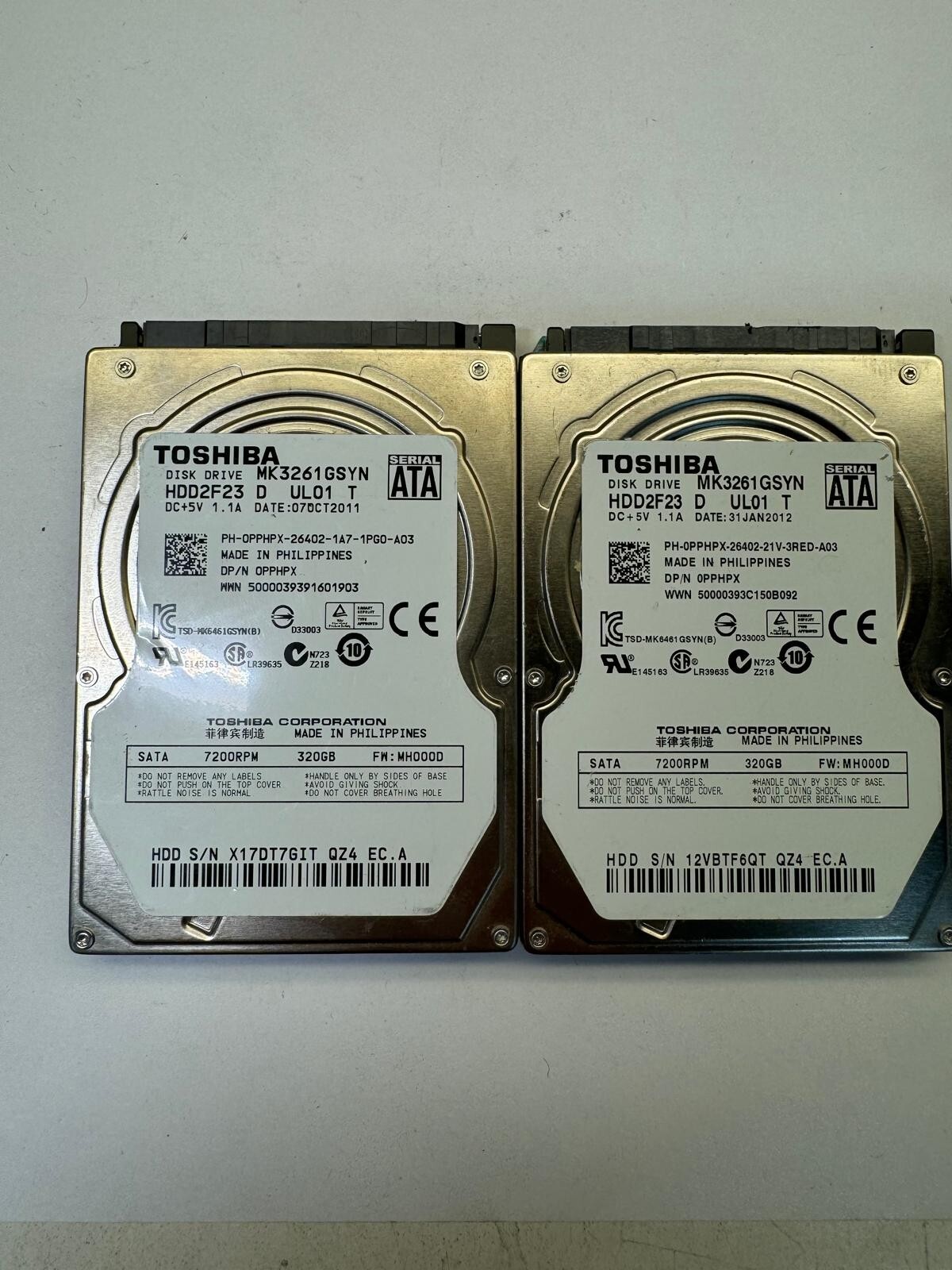DELL PPHPX MK3261GSYN 320GB 7.2K RPM 16 MB Cache 3 Gb/s SATA ATA 2.5" HDD