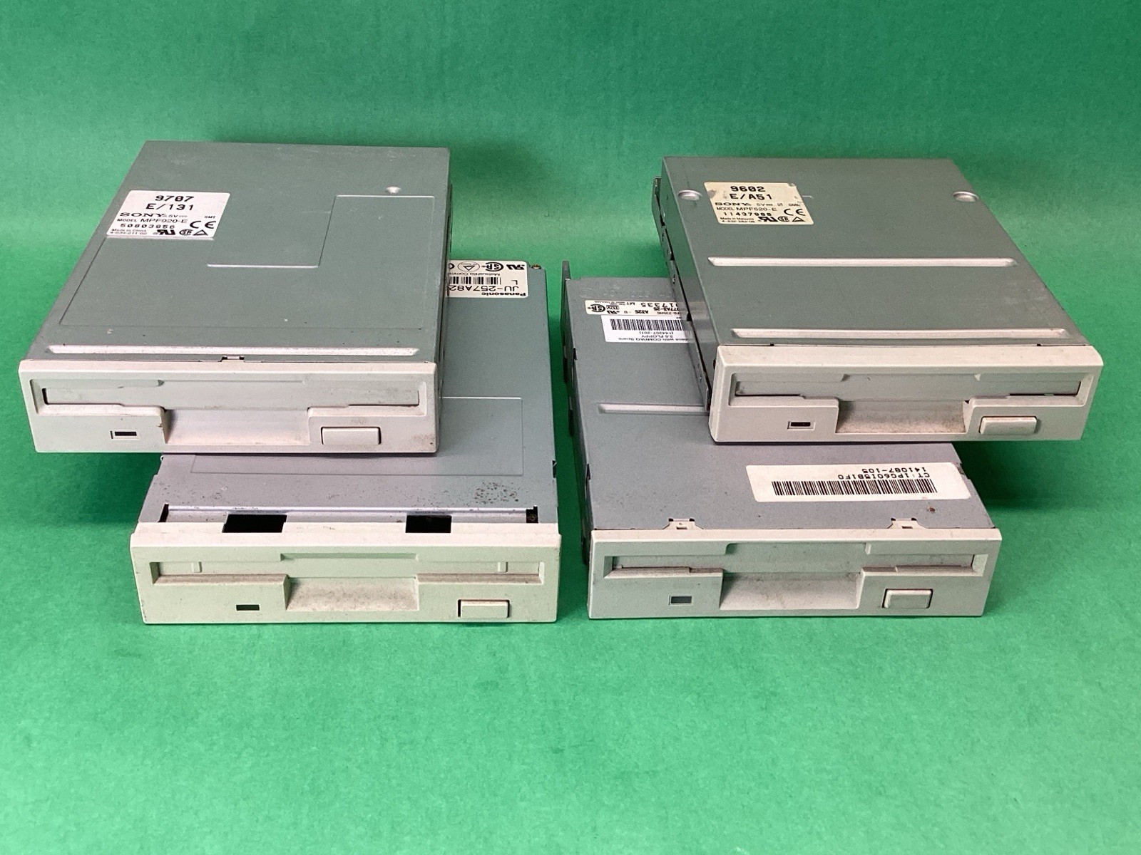 x4 Floppy Drive Sony Panasonic Etc 3.5” Internal Beige - UNTESTED - LOT OF 4