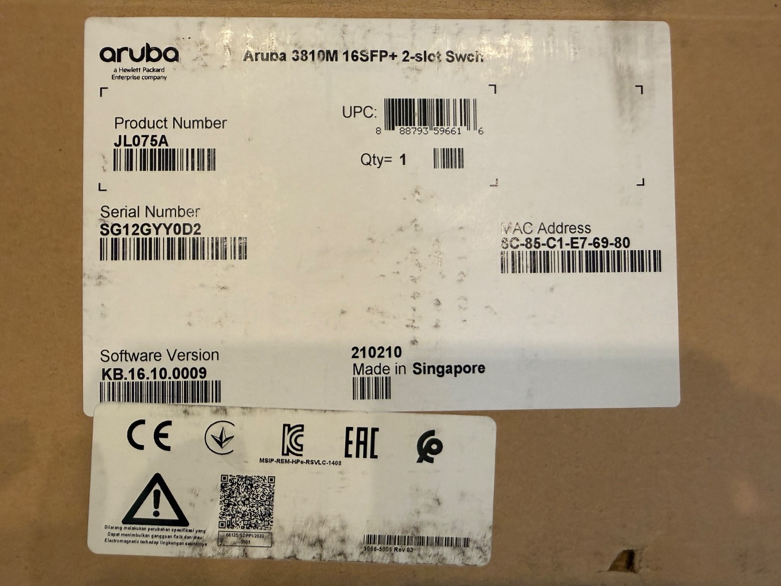 Aruba HP JL075A/ Aruba 3810M - 16 SFP + 2 Slot switch