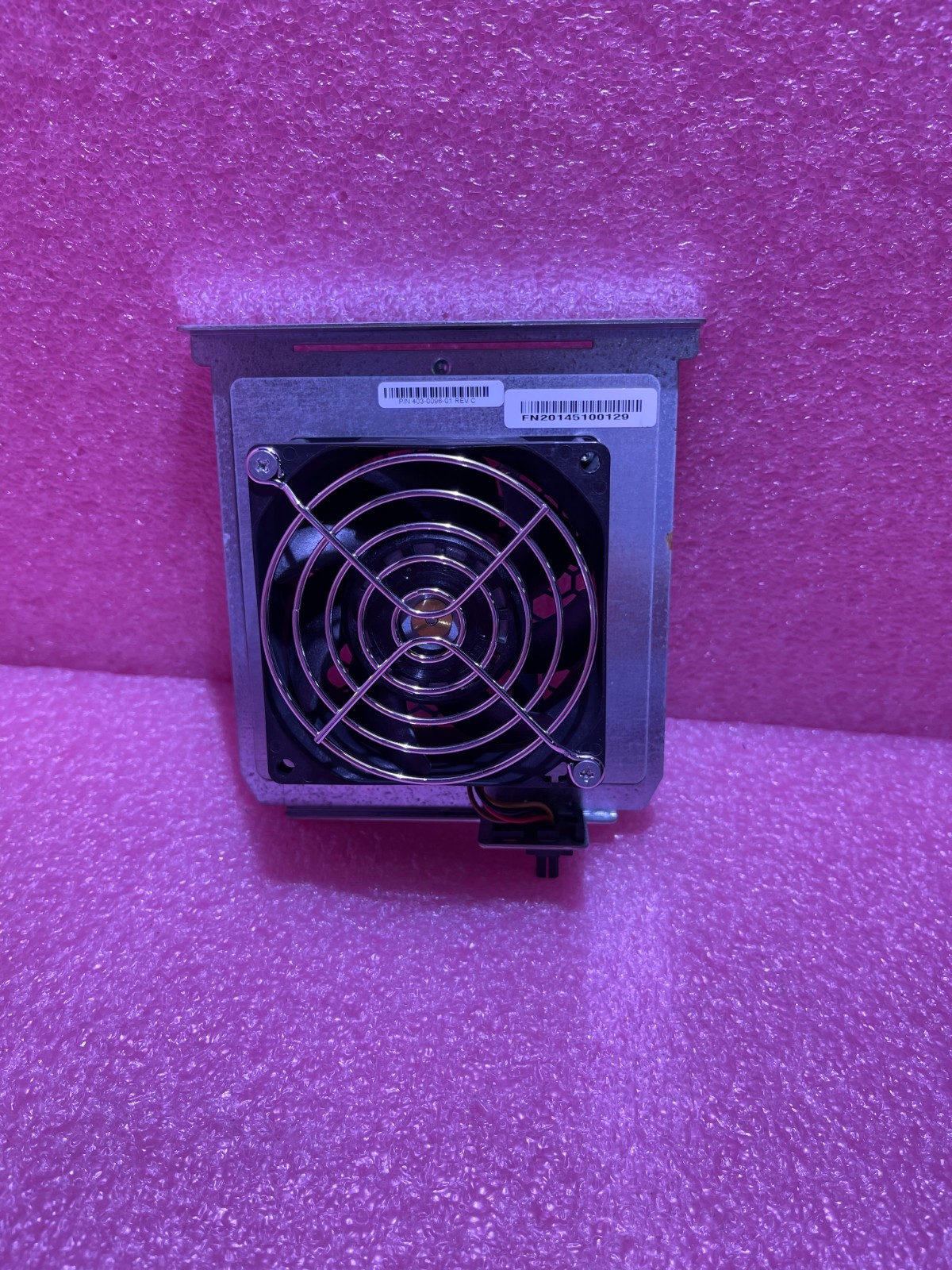 Strong-IT EMC 403-0096-01  Isilon X410 NL400 Fan Module