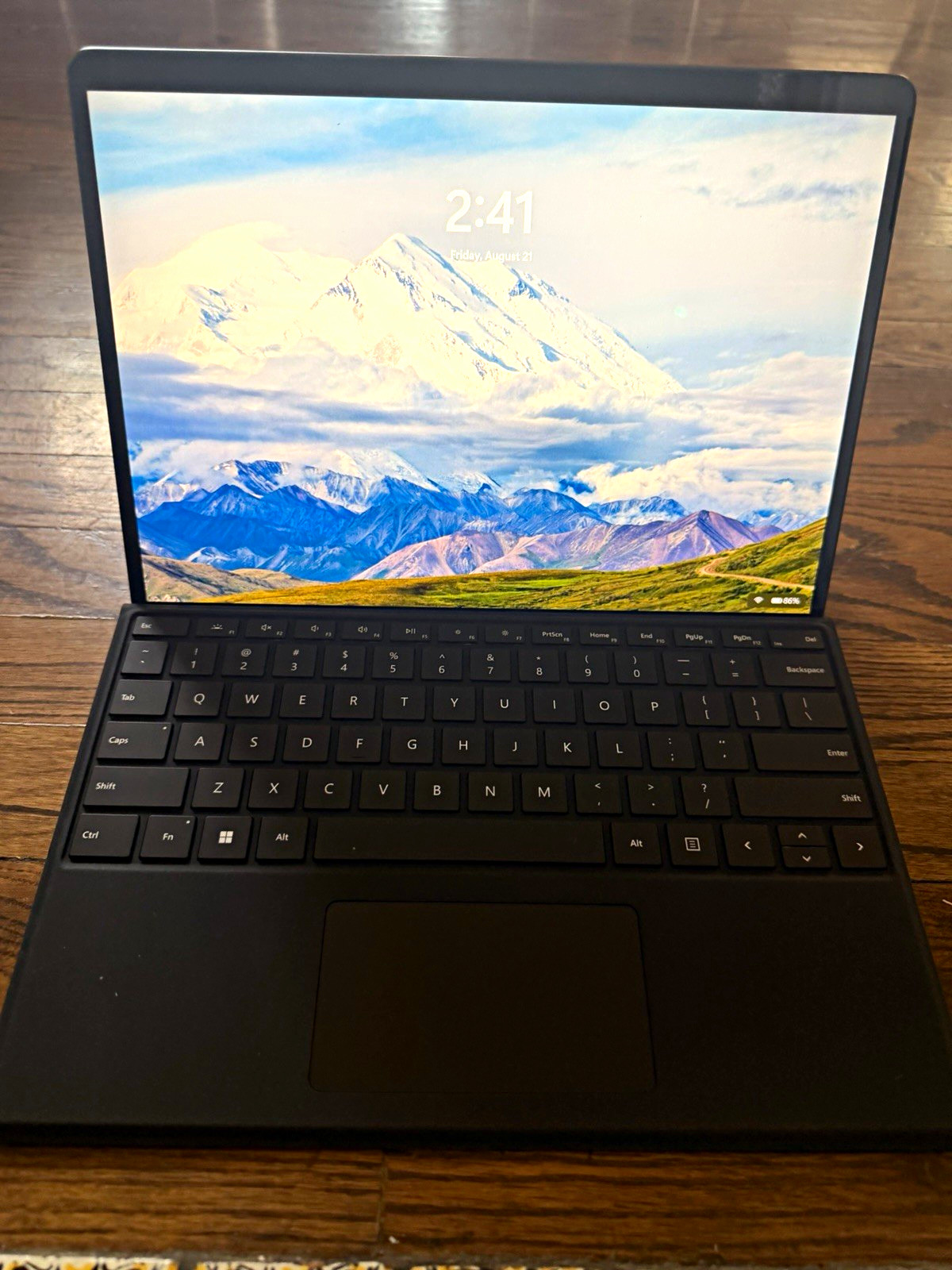 Microsoft Surface Pro 9 13" 256GB 8GB RAM Black Wi‑Fi Windows 11 Home