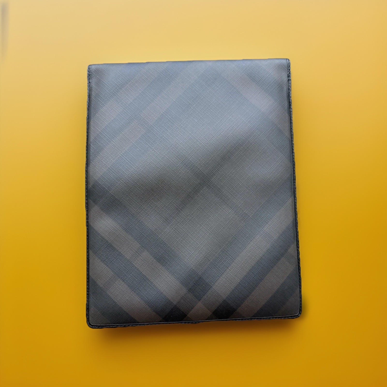 Burberry Leather Tablet IPad Sleeve Case Nova Check Plaid Tablet Cover Authentic