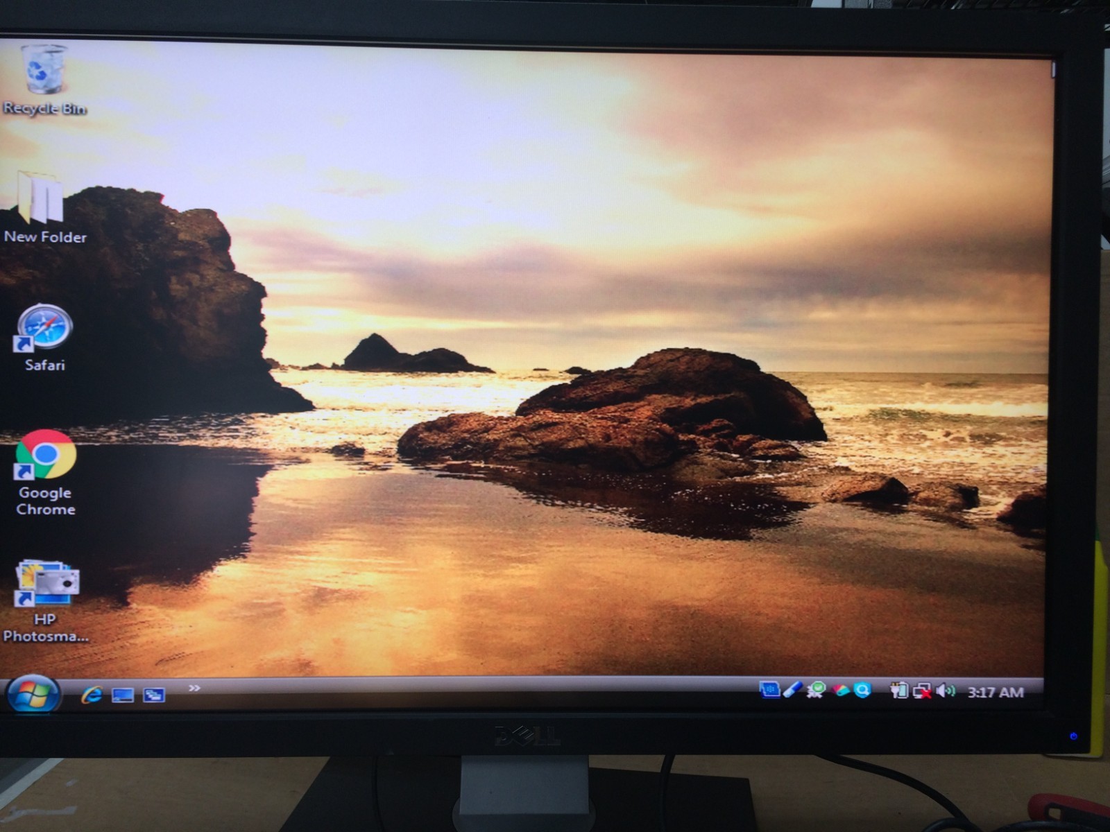 Dell UltraSharp Widescreen U3011T 30-Inch 2650x1600 IPS LED Monitor 0PH5NY