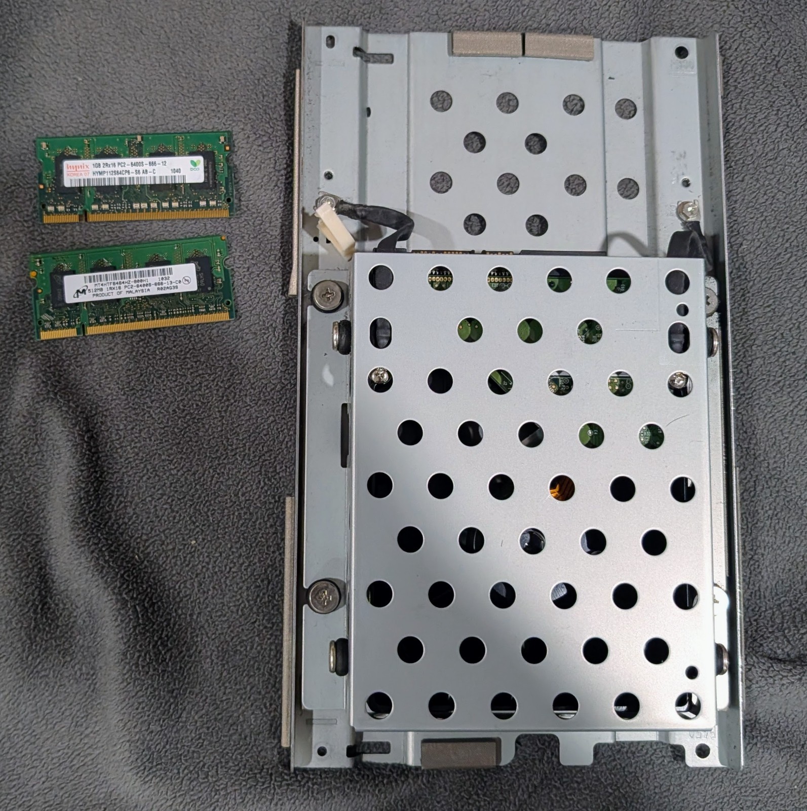 Western Digital WD1600AVJS 160GB HDD & 1.5GB RAM Pulled Toshiba e-STUDIO2830c