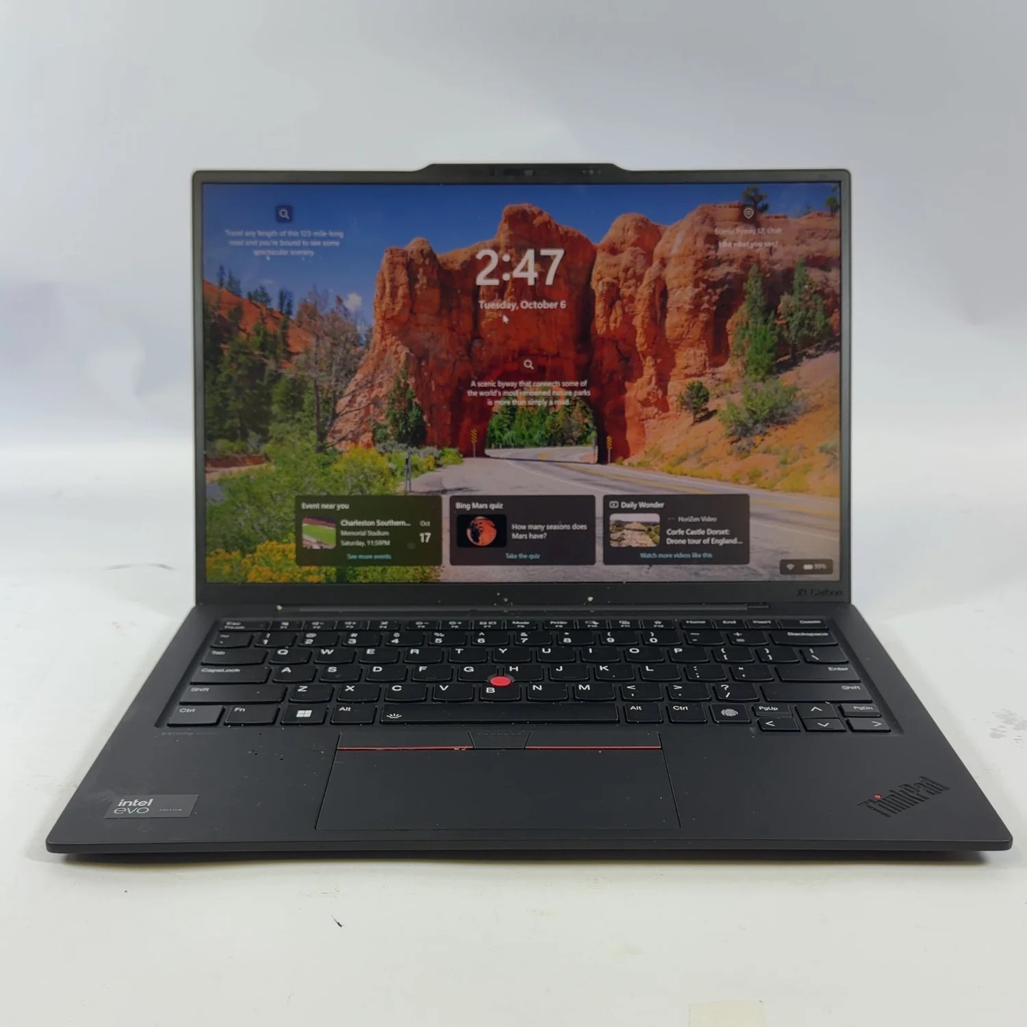 Lenovo ThinkPad X1 Carbon Gen 12 14" Core Ultra 7 155U 1.7GHz 32GB RAM 512GB SSD