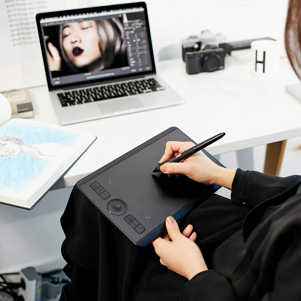 Wacom Intuos Pro Small Digital Graphic Drawing Tablet, SHPTH460K0A, Used