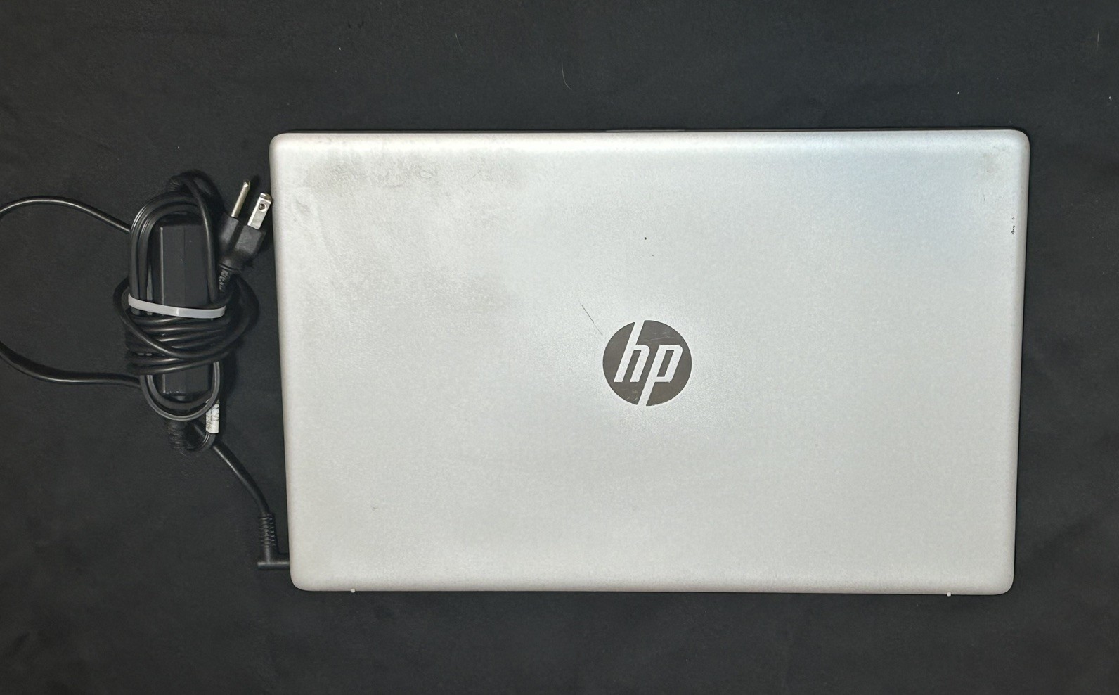 HP 17.3" FHD Laptop Notebook 17-by2017ds 8GB RAM 128GB SSD w/charger