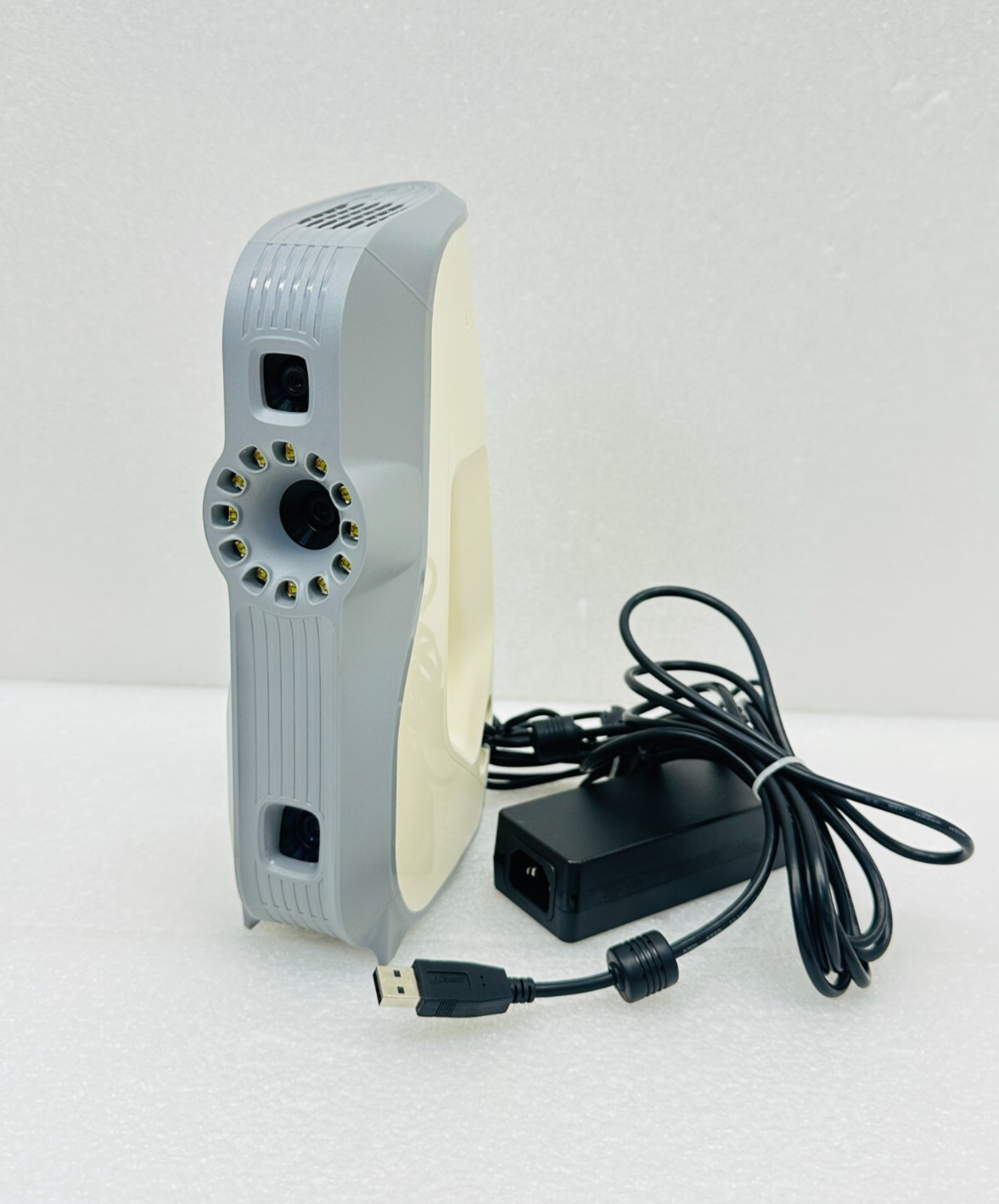 Artec EVA-M 3D Handheld Scanner Unit - 