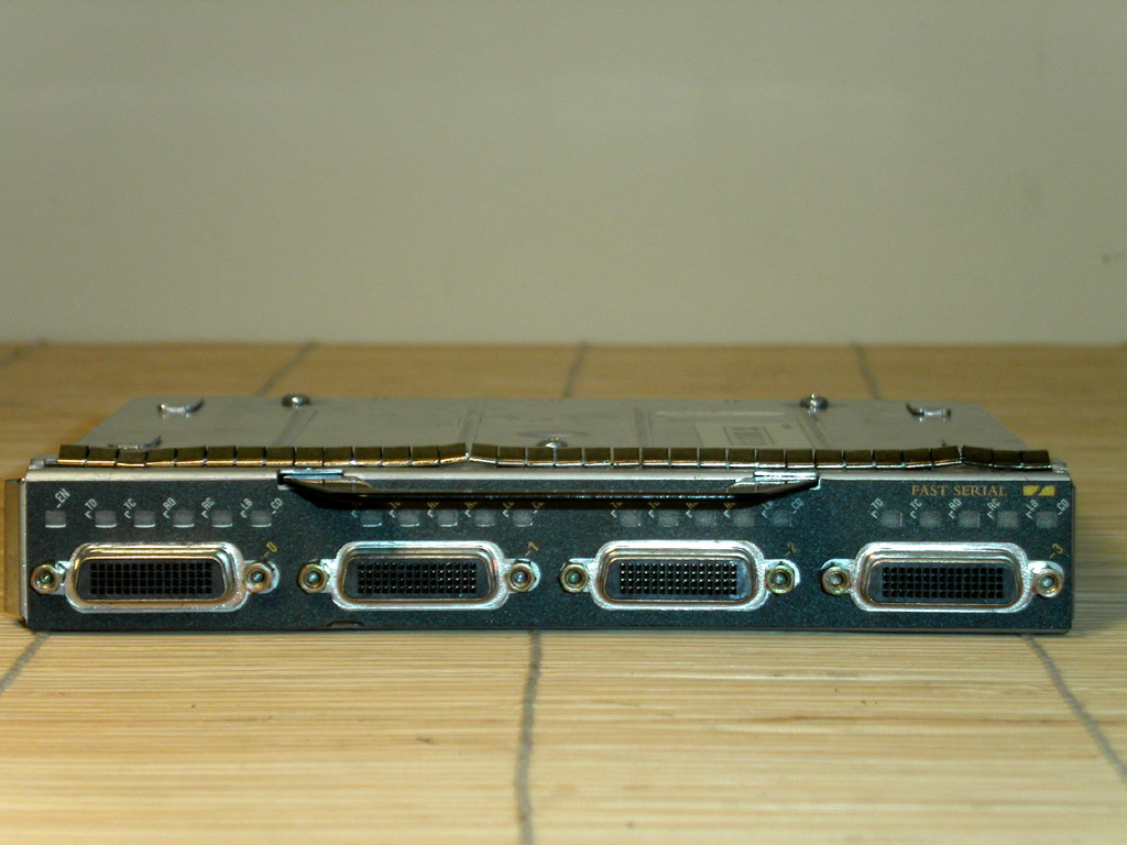 Cisco PA-4T (4-Port Synchronous Serial Adapter) 