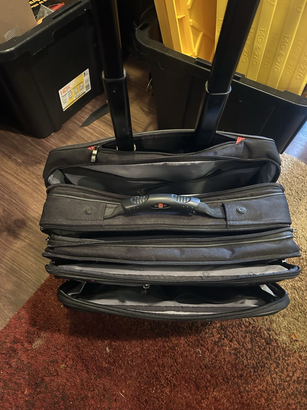 Swiss Gear Wenger Carry On Rolling Laptop Briefcase Luggage Bag Business 