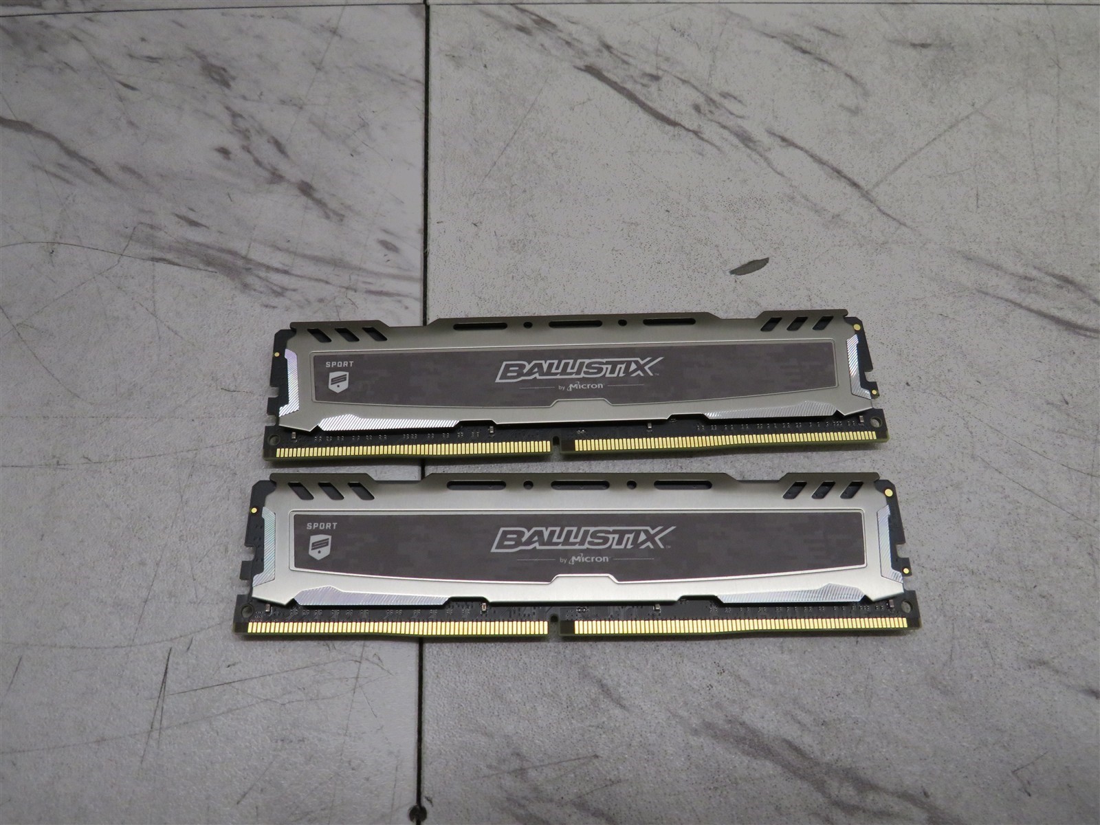 Crucial Ballistix Sport 16GB 2x8GB DDR4-2400 PC4-19200 CL16 RAM Kit