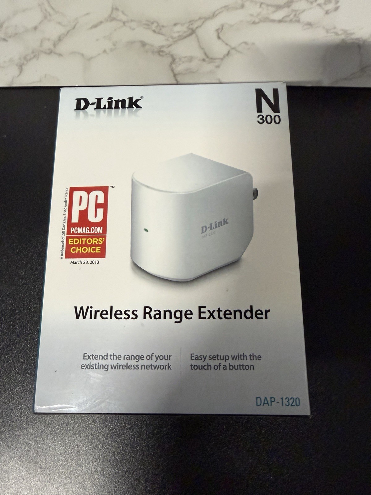 D-Link DAP-1320 N300 Wireless Wi-Fi Range Extender – Wall Plug