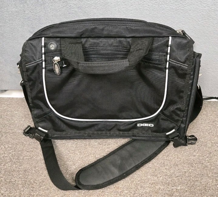 OGIO Technologio  Briefcase 17" Laptop Shoulder Bag Organizer Business Travel