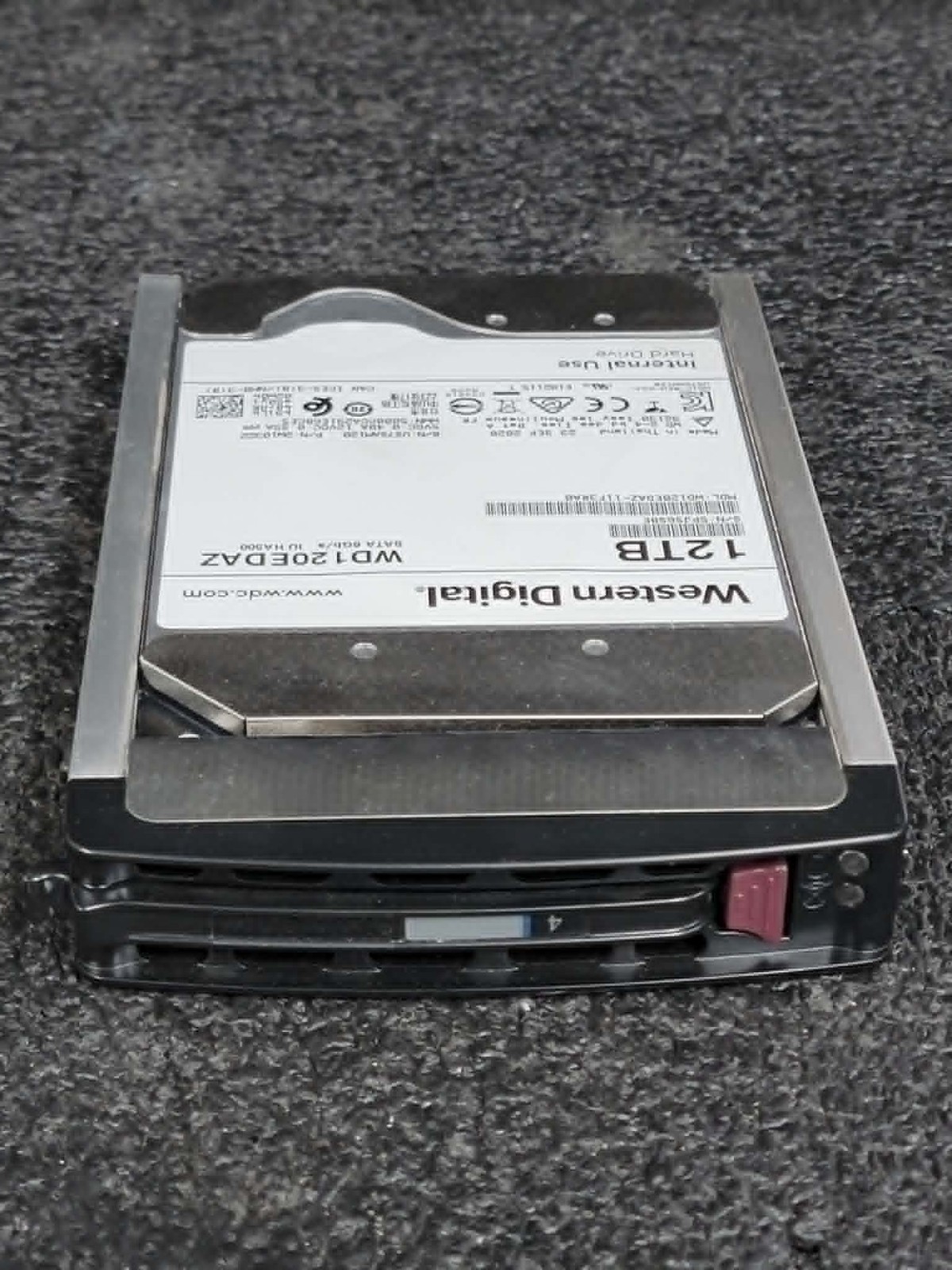 WD 2W10322 WD120EDAZ-11F3RA0 12TB 5.4K RPM 256MB Cache 6Gb/s SATA 3.5" HDD